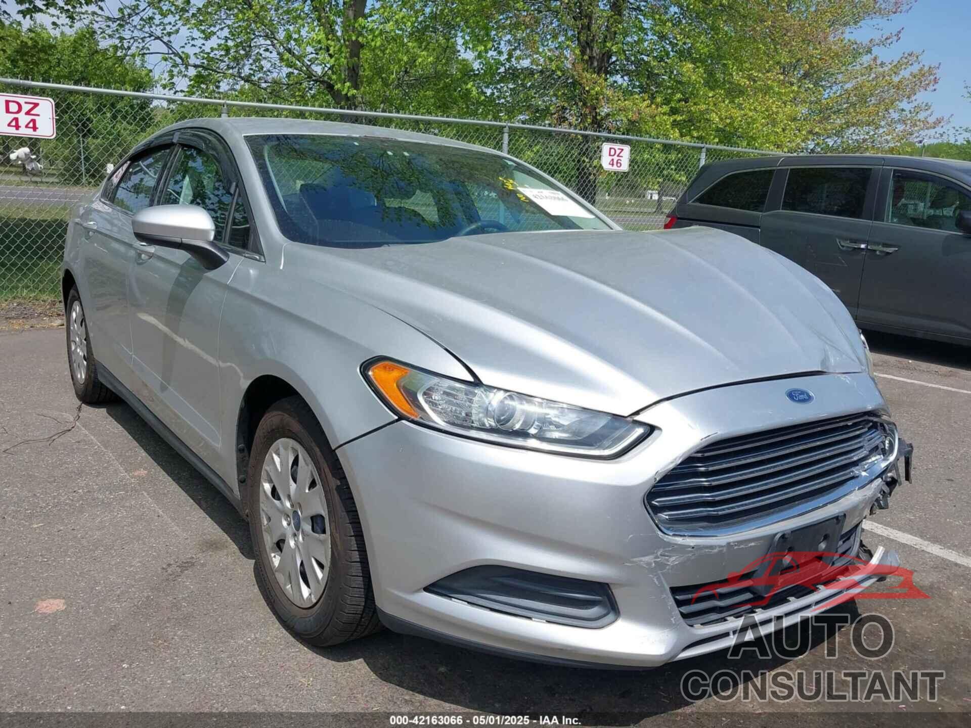 FORD FUSION 2013 - 3FA6P0G74DR249504