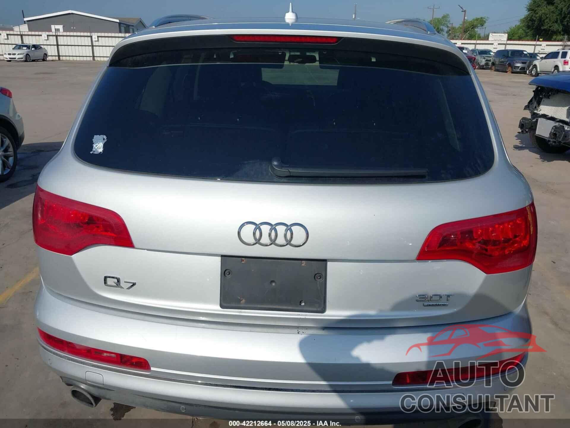 AUDI Q7 2014 - WA1LGAFE8ED007158