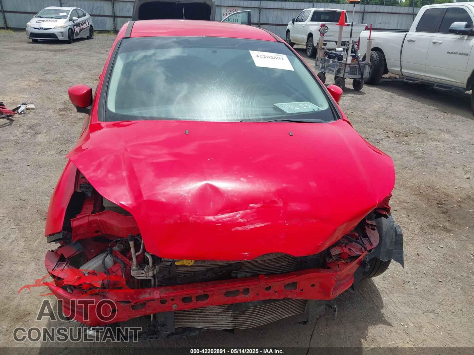 FORD FOCUS 2013 - 1FADP3F20DL294470