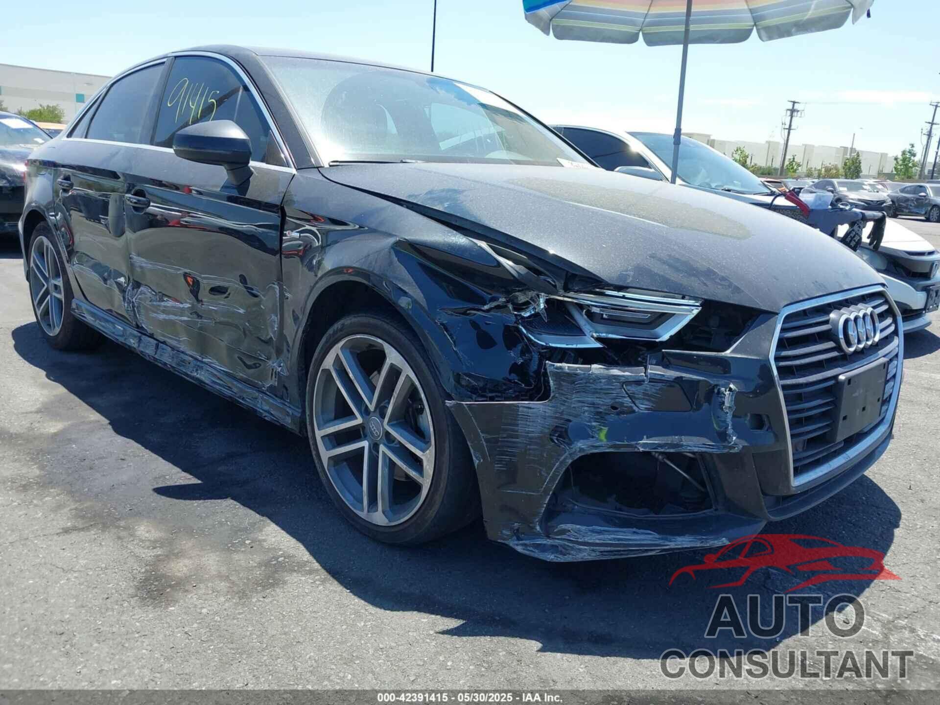 AUDI A3 2018 - WAUGUGFFXJ1042742