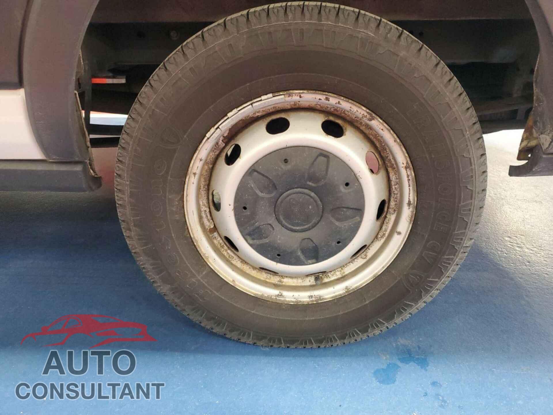 FORD TRANSIT-150 2015 - 1FTNE2YM2FKB32300