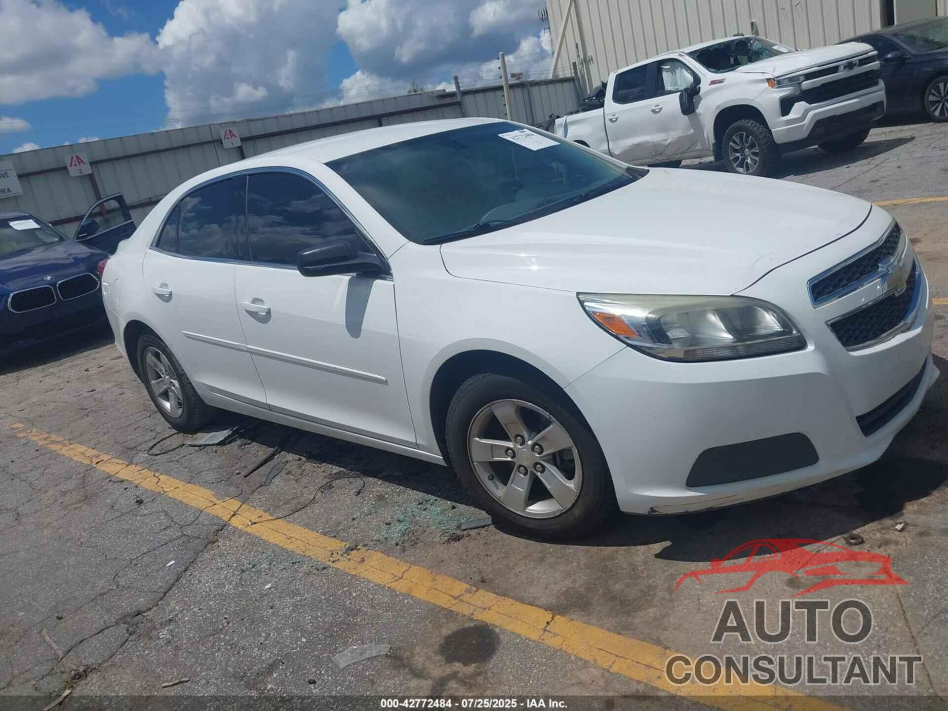 CHEVROLET MALIBU 2013 - 1G11B5SA8DU150155
