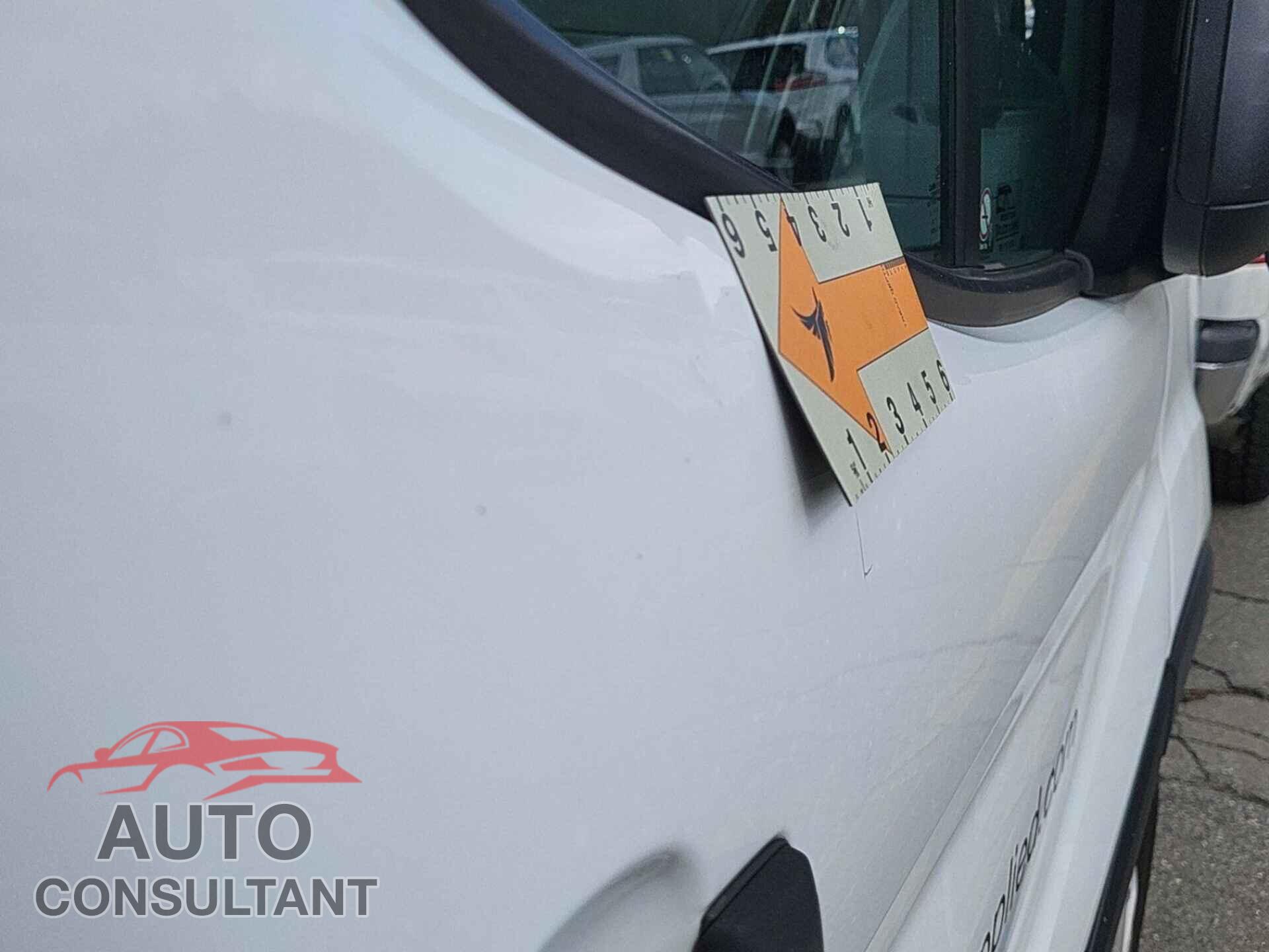 FORD TRANSIT 2019 - 1FTYR1YM2KKB51144