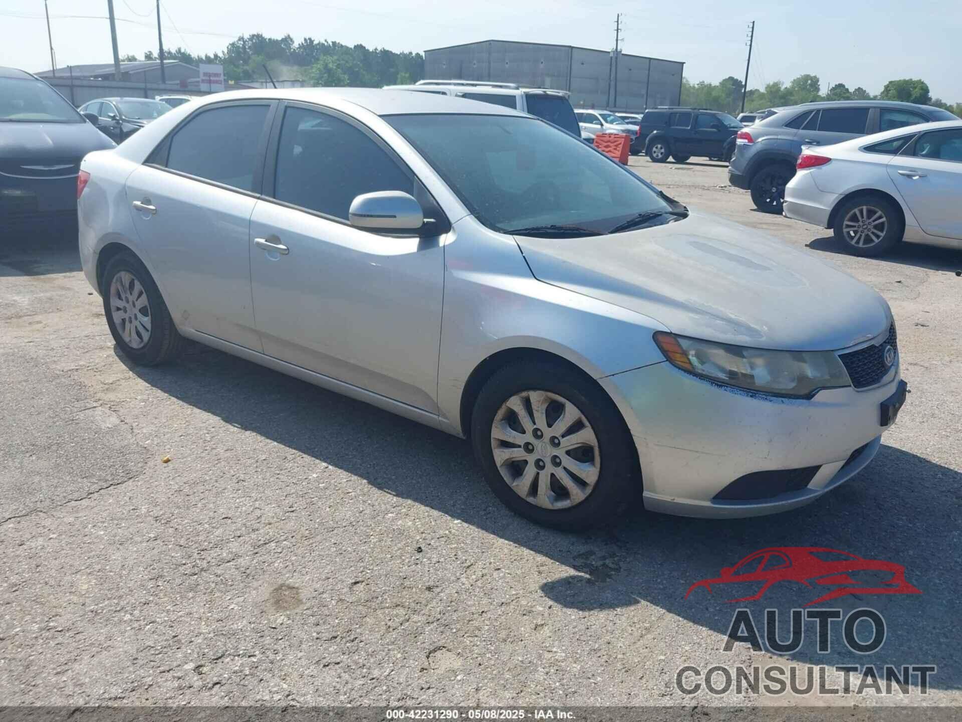 KIA FORTE 2011 - KNAFU4A27B5888786