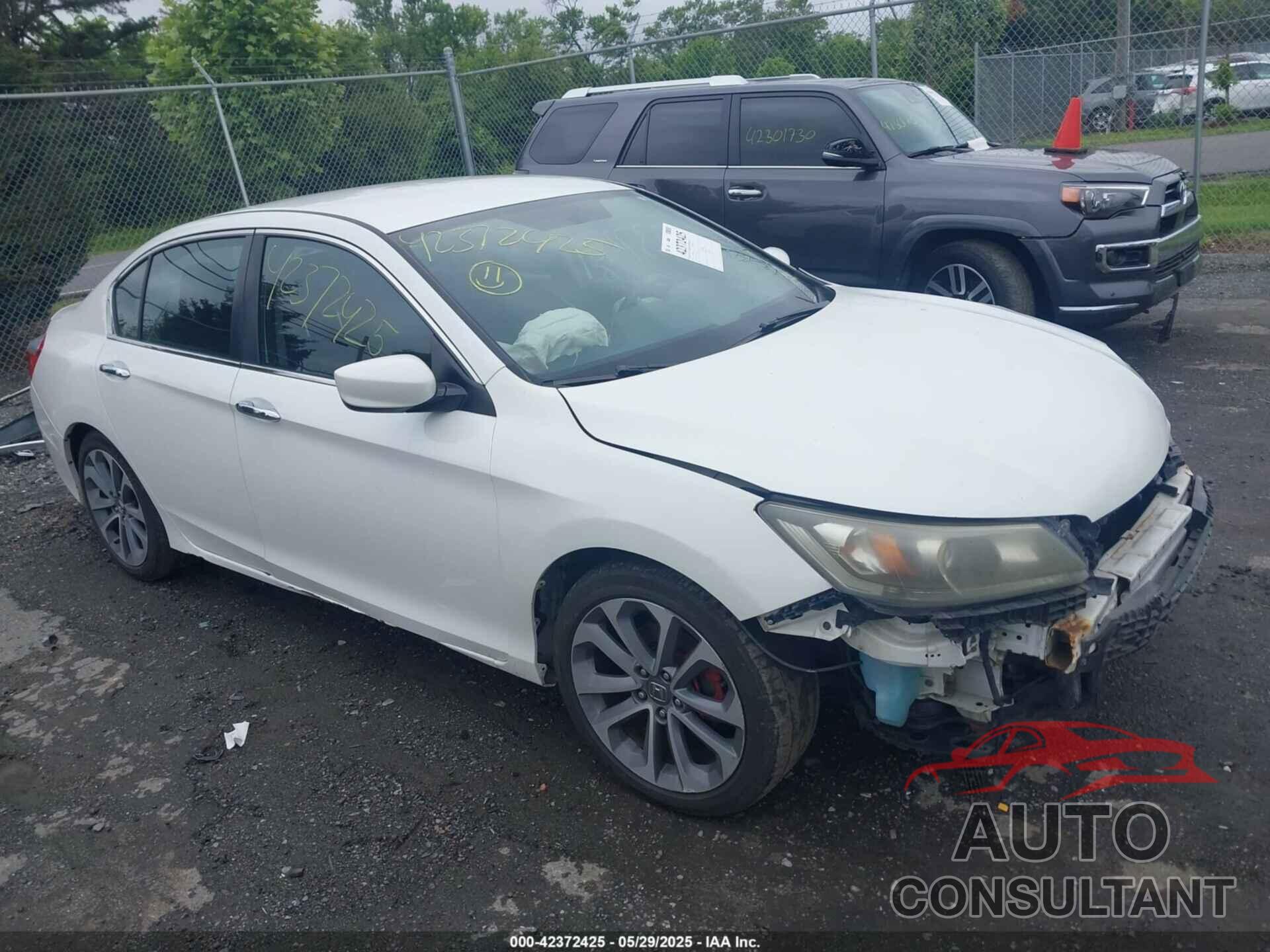 HONDA ACCORD 2015 - 1HGCR2F50FA215268