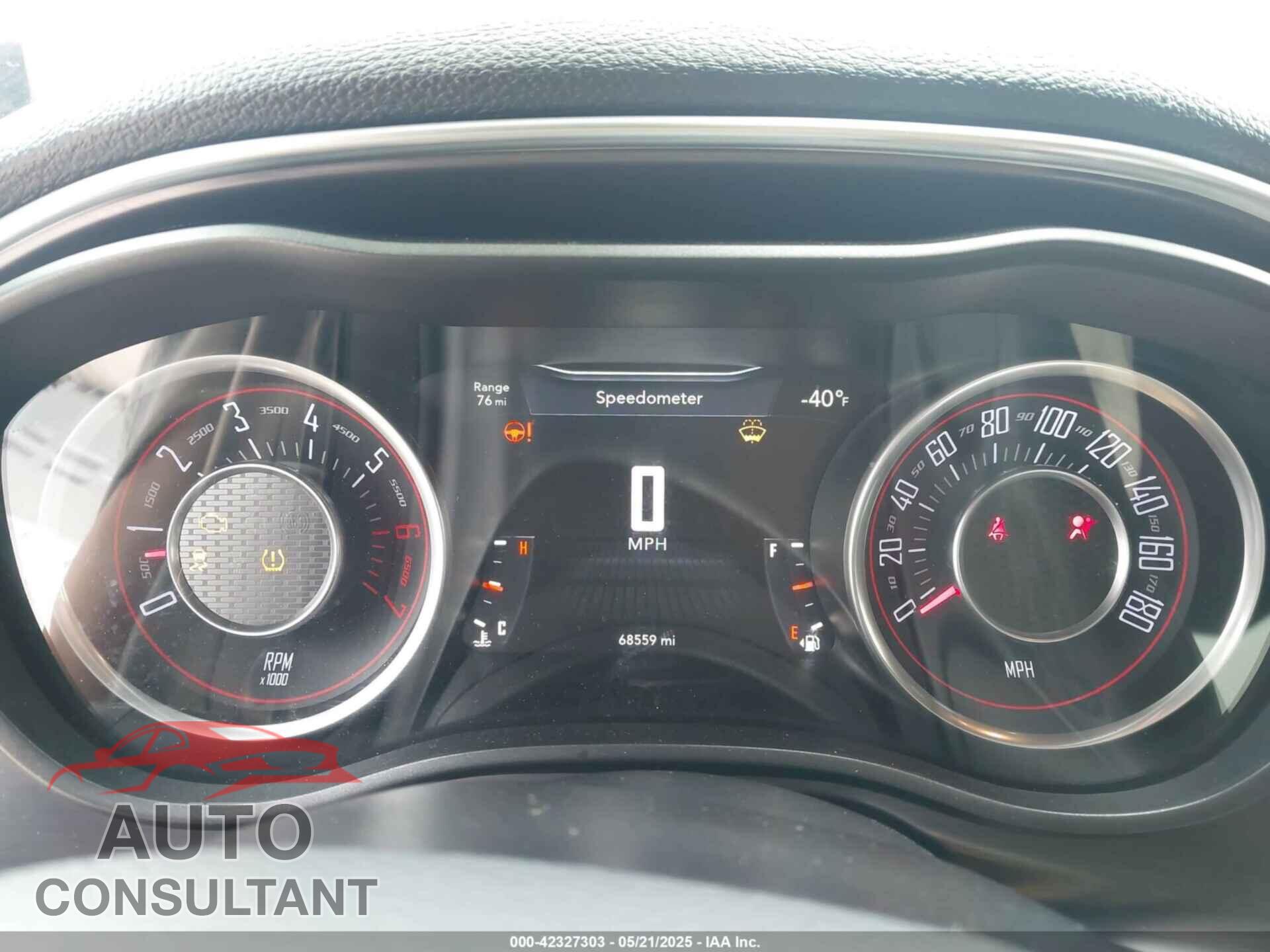 DODGE CHALLENGER 2015 - 2C3CDZFJ1FH843185