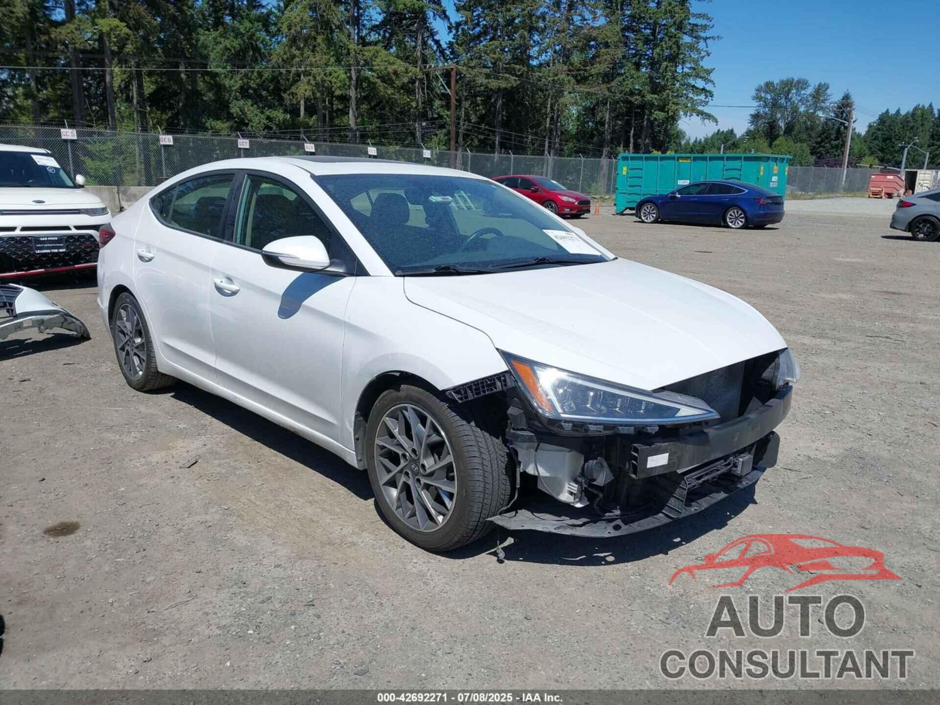 HYUNDAI ELANTRA 2020 - 5NPD84LF2LH549465