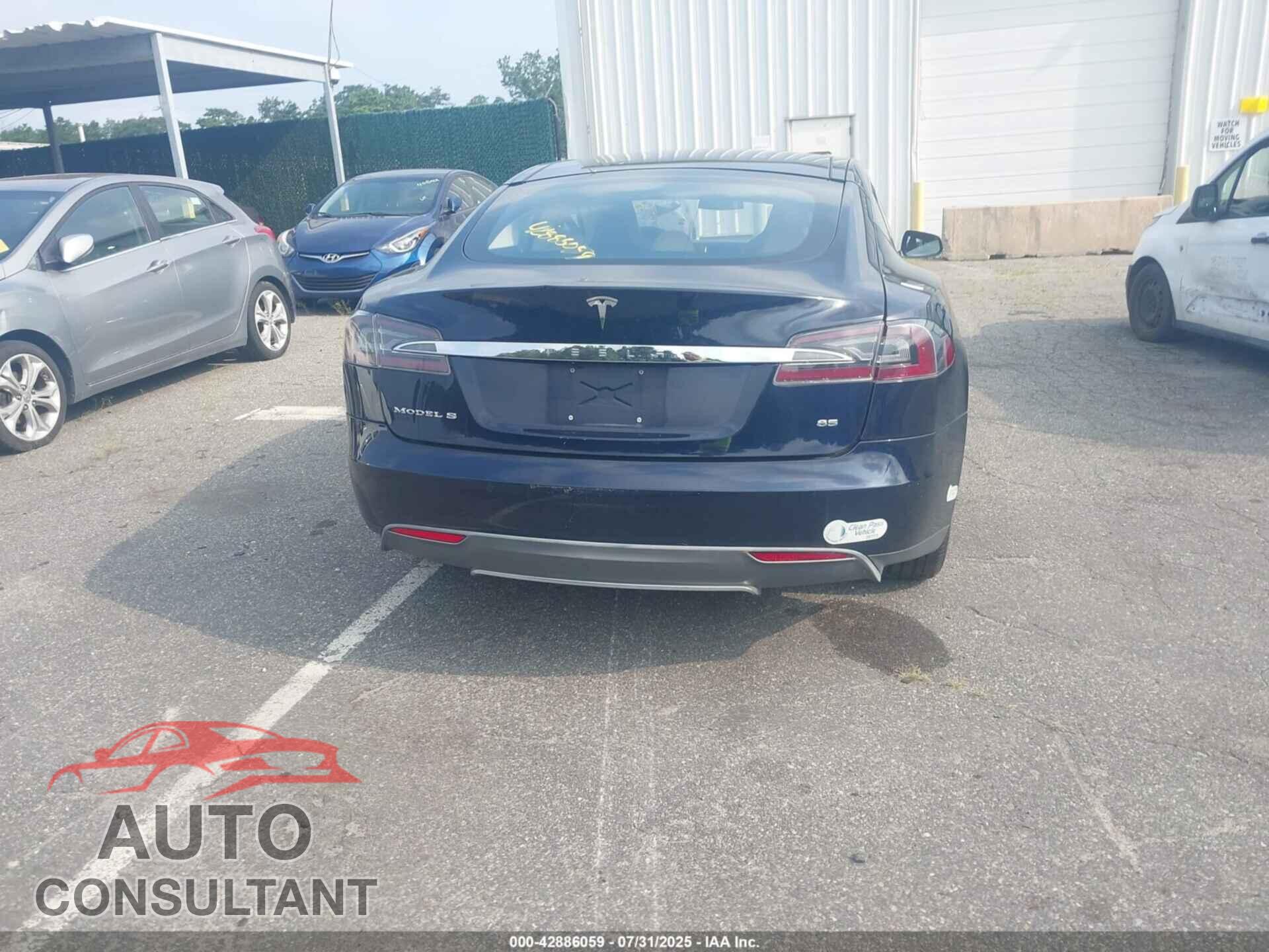 TESLA MODEL S 2013 - 5YJSA1CN1DFP20062