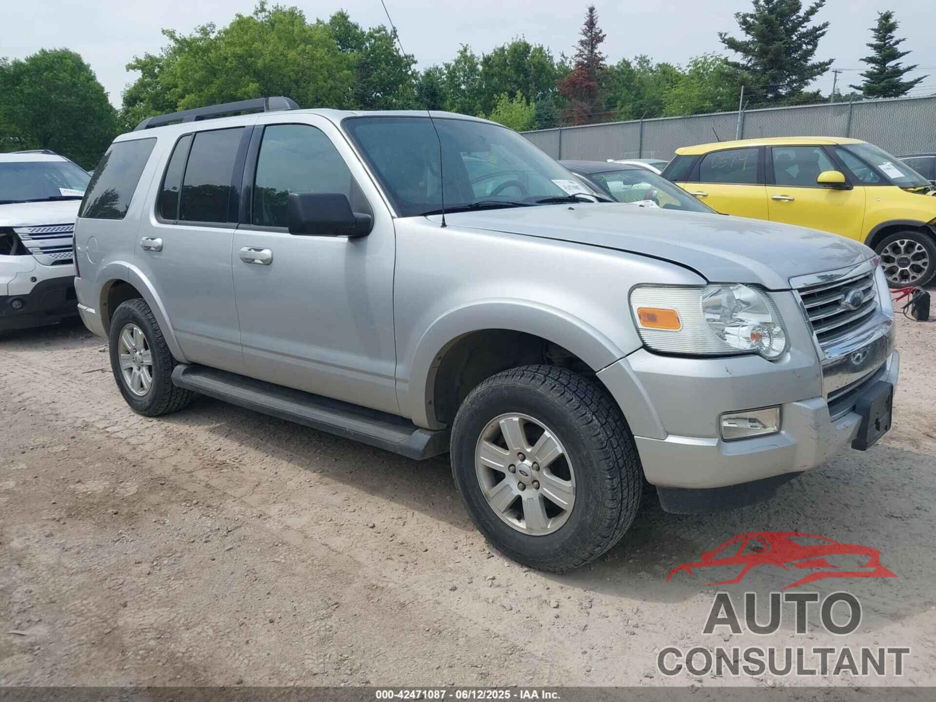 FORD EXPLORER 2009 - 1FMEU73E09UA07395