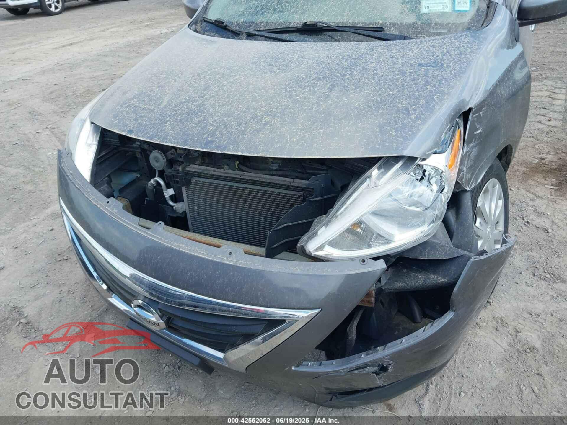 NISSAN VERSA 2017 - 3N1CN7AP4HL856406