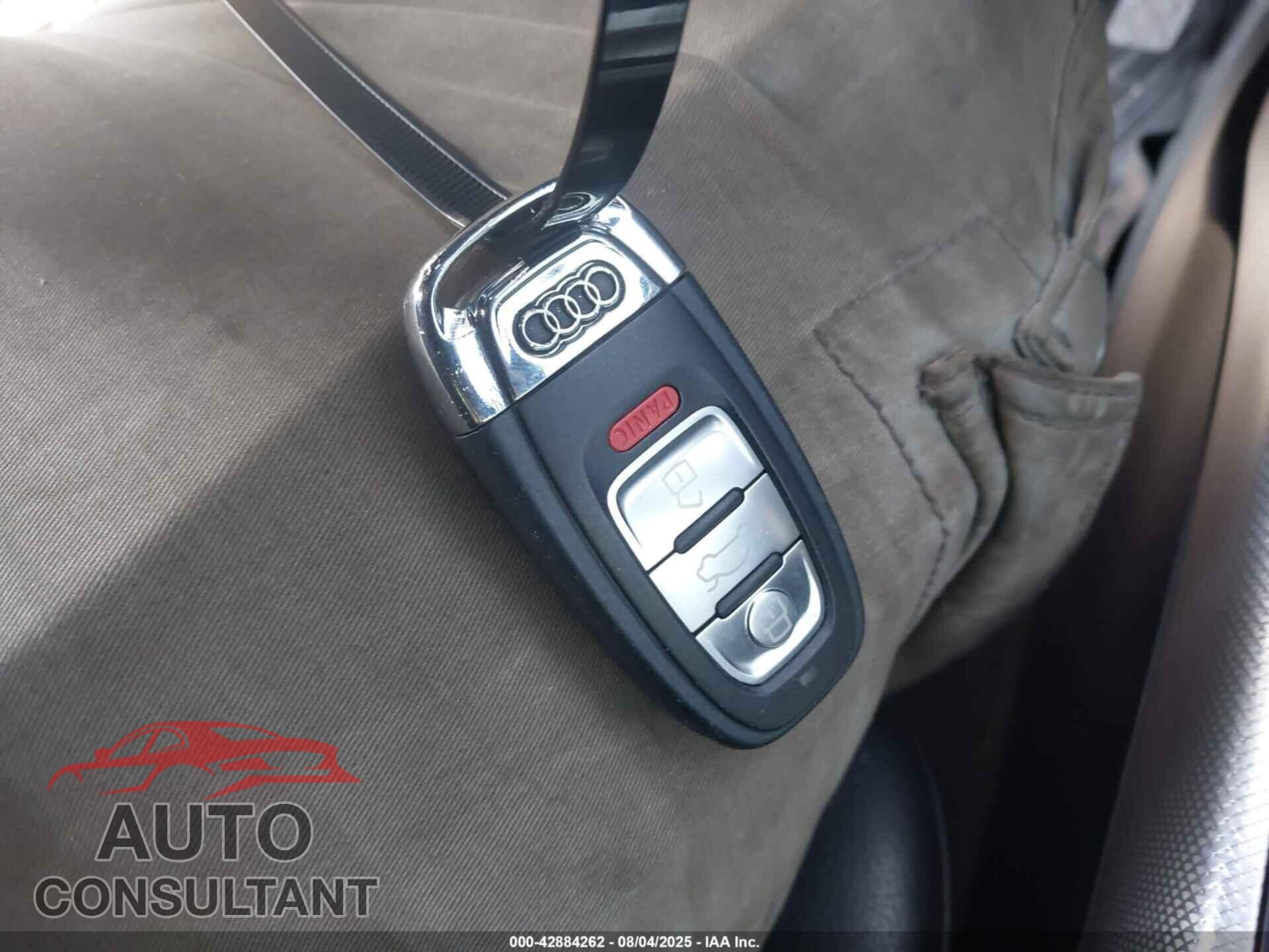 AUDI A5 2013 - WAULFAFH4DN008347