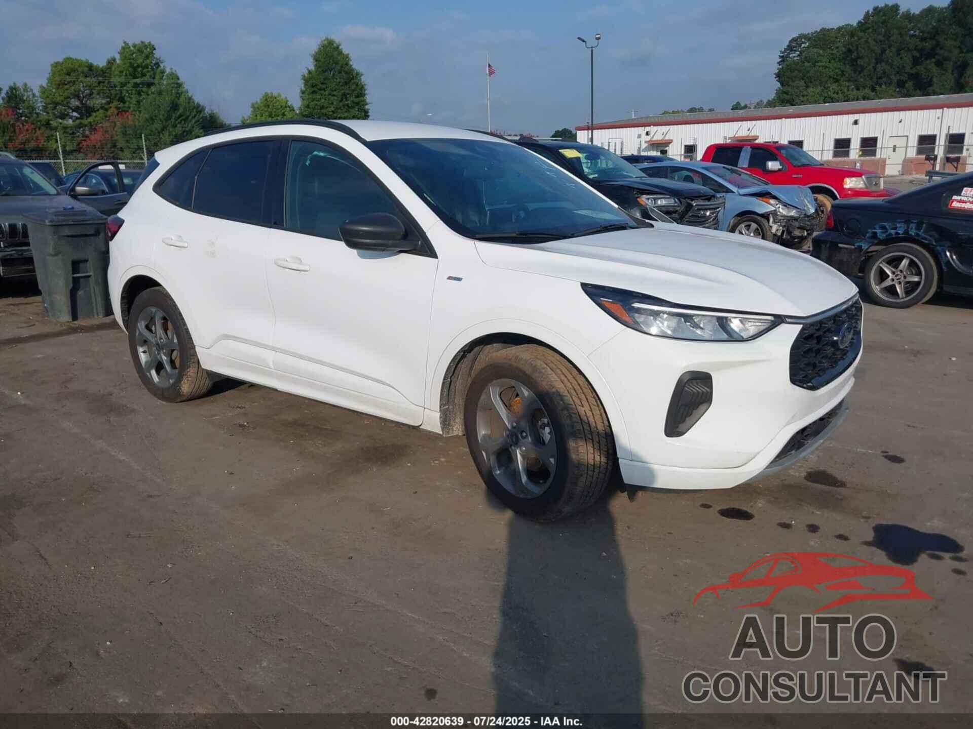 FORD ESCAPE 2023 - 1FMCU0MN0PUA41265