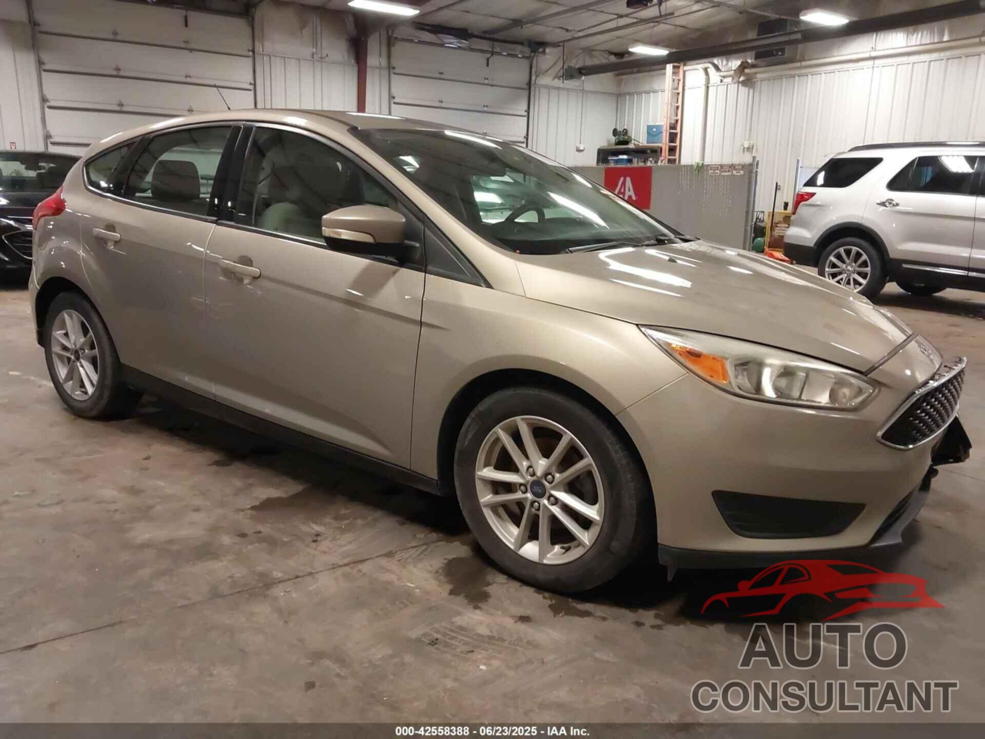 FORD FOCUS 2015 - 1FADP3K2XFL280827
