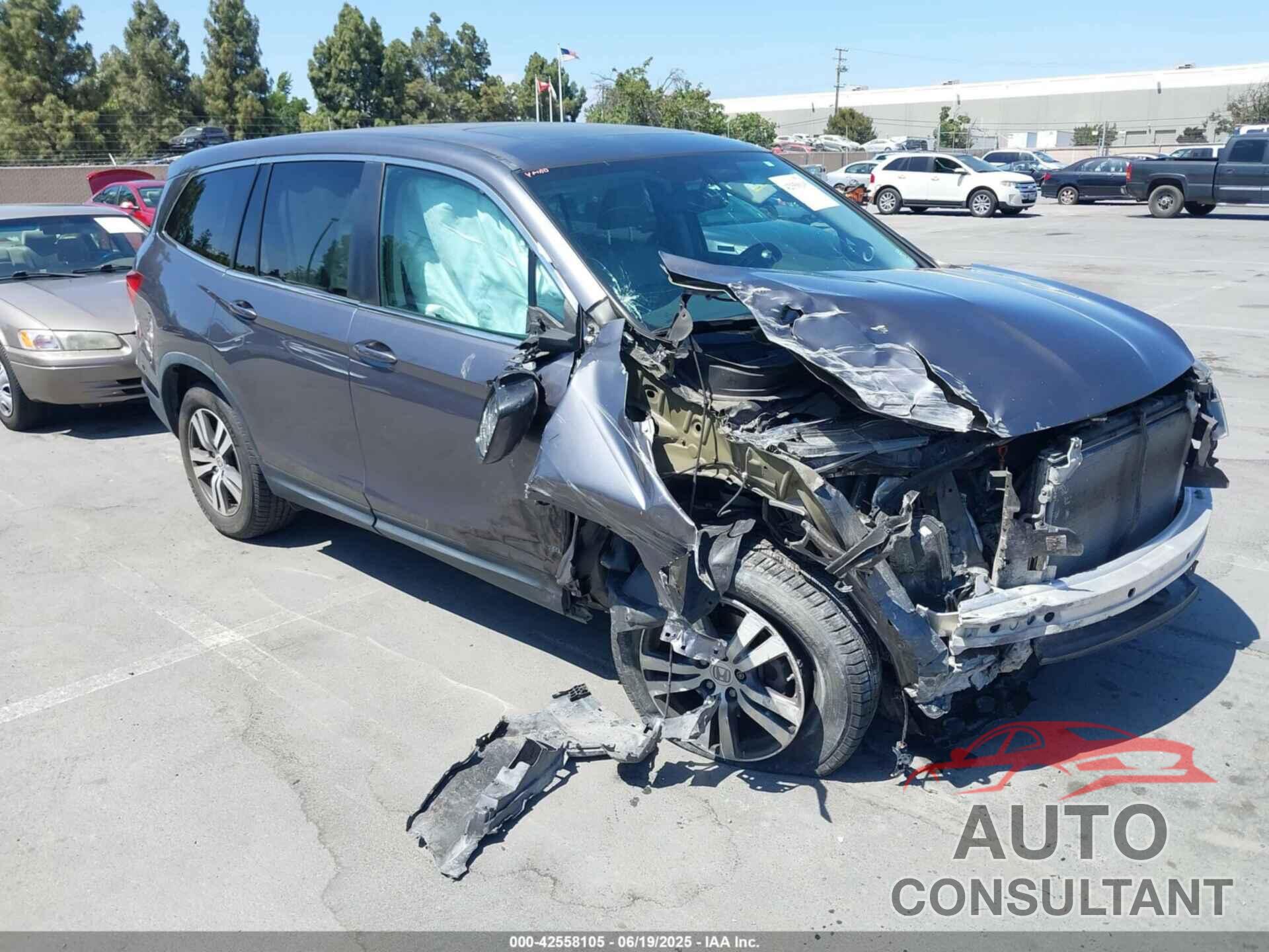 HONDA PILOT 2018 - 5FNYF6H52JB062393