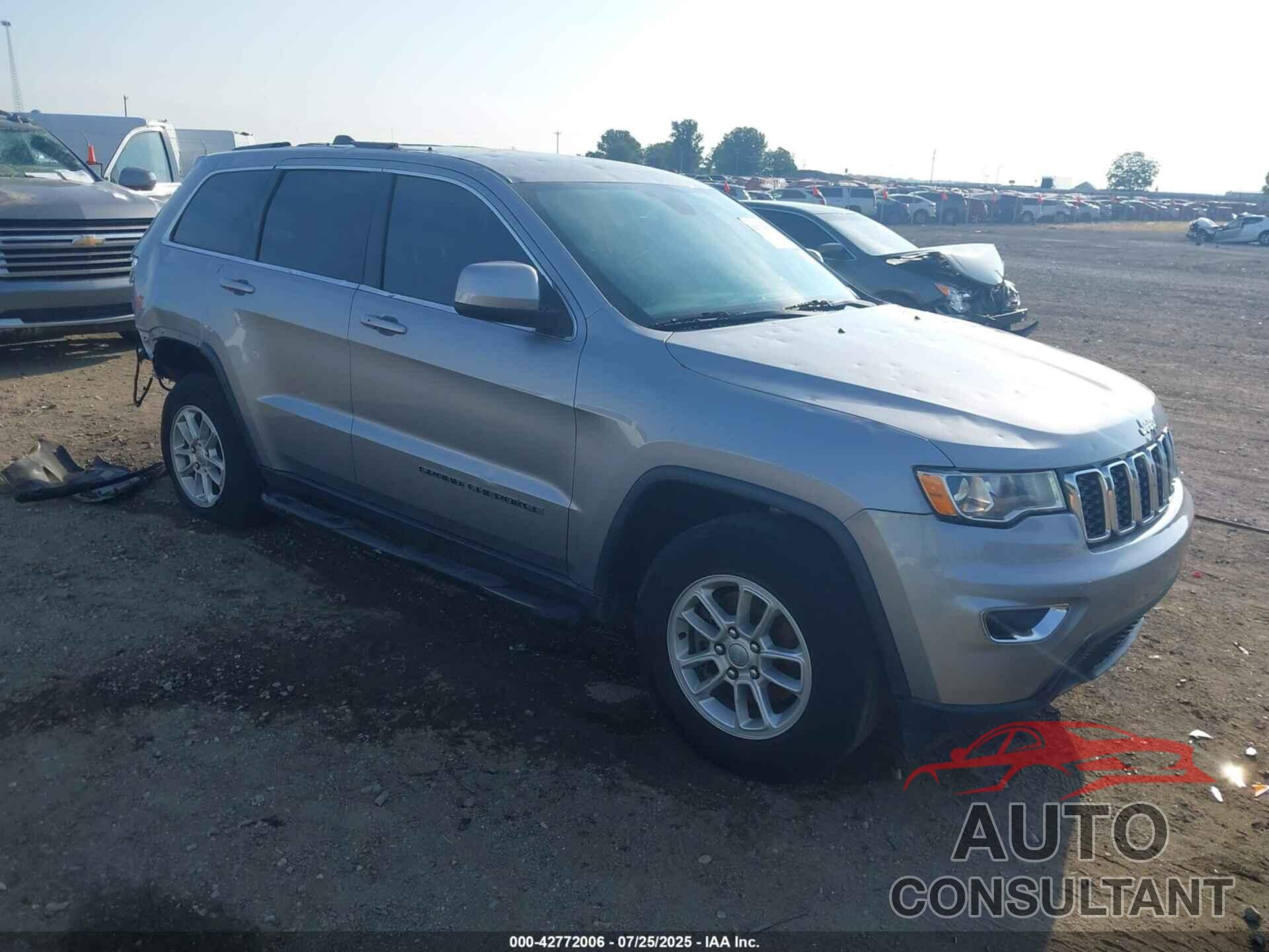 JEEP GRAND CHEROKEE 2018 - 1C4RJEAG2JC111808