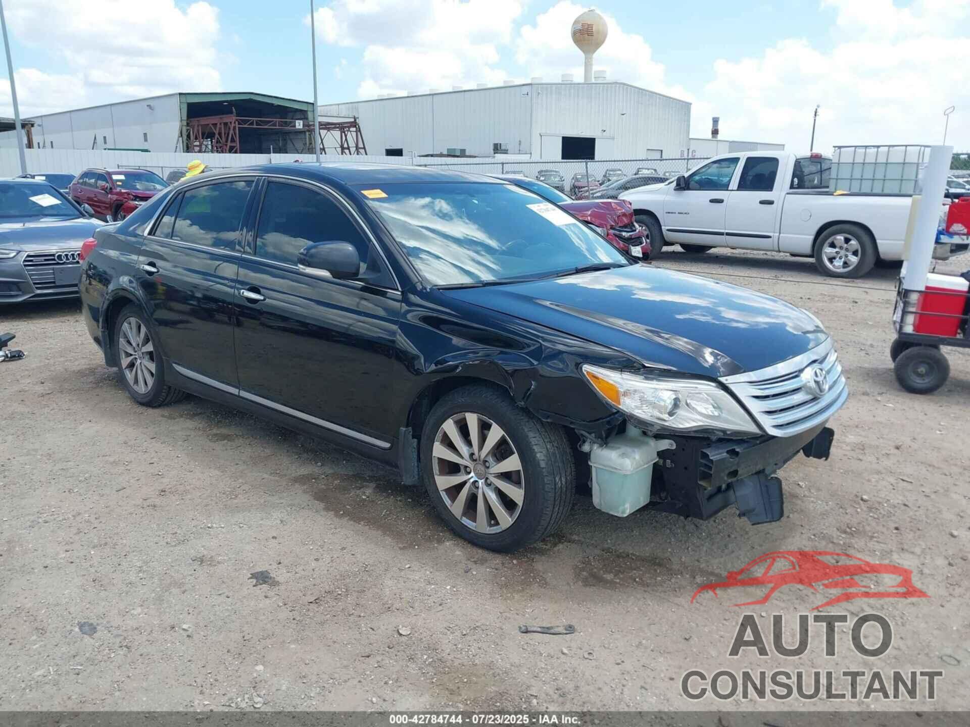 TOYOTA AVALON 2012 - 4T1BK3DB3CU461038
