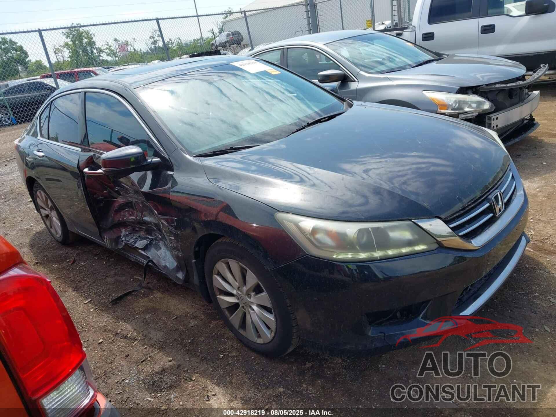 HONDA ACCORD 2013 - 1HGCR3F86DA037072