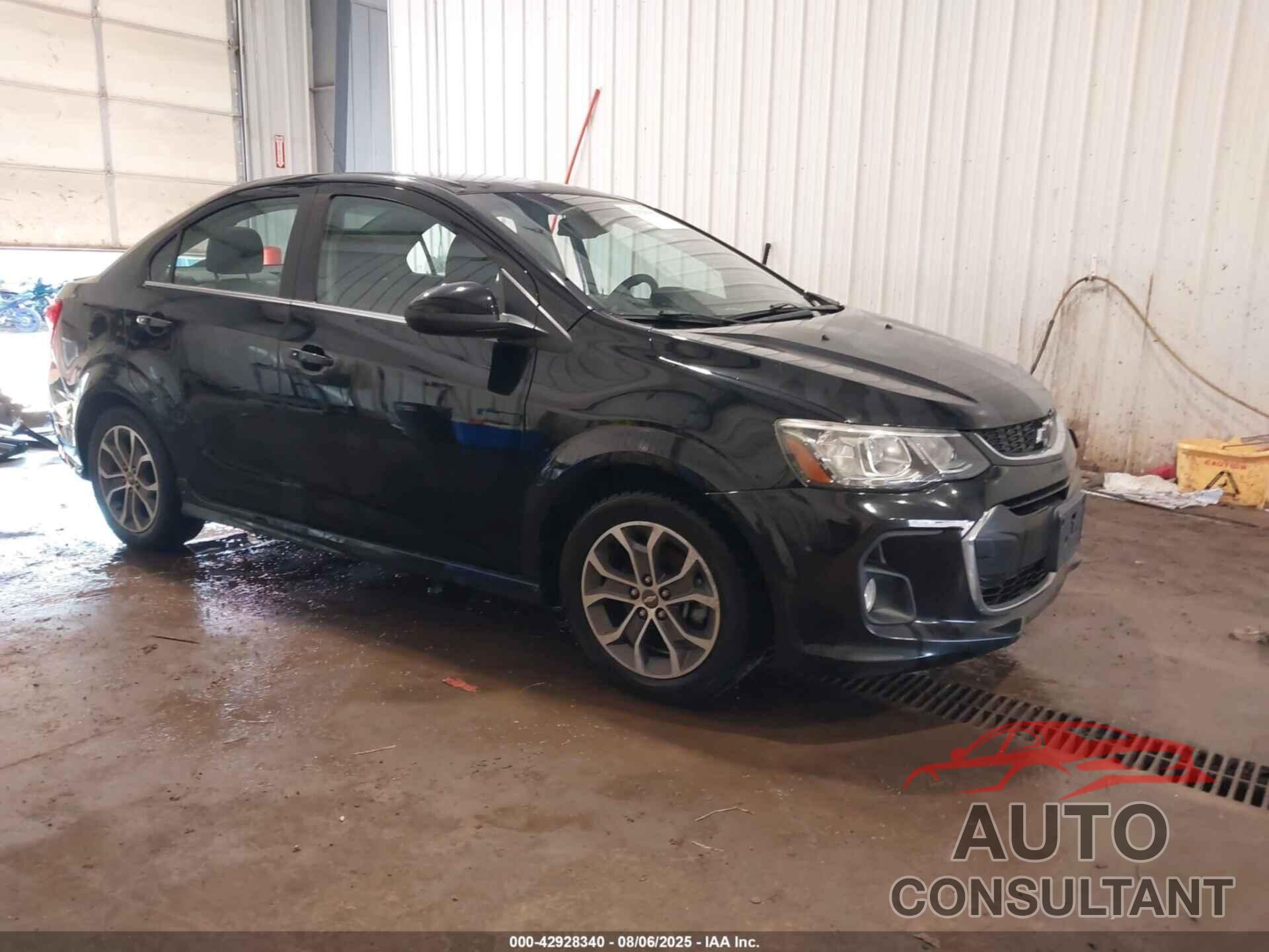 CHEVROLET SONIC 2017 - 1G1JD5SB9H4144227