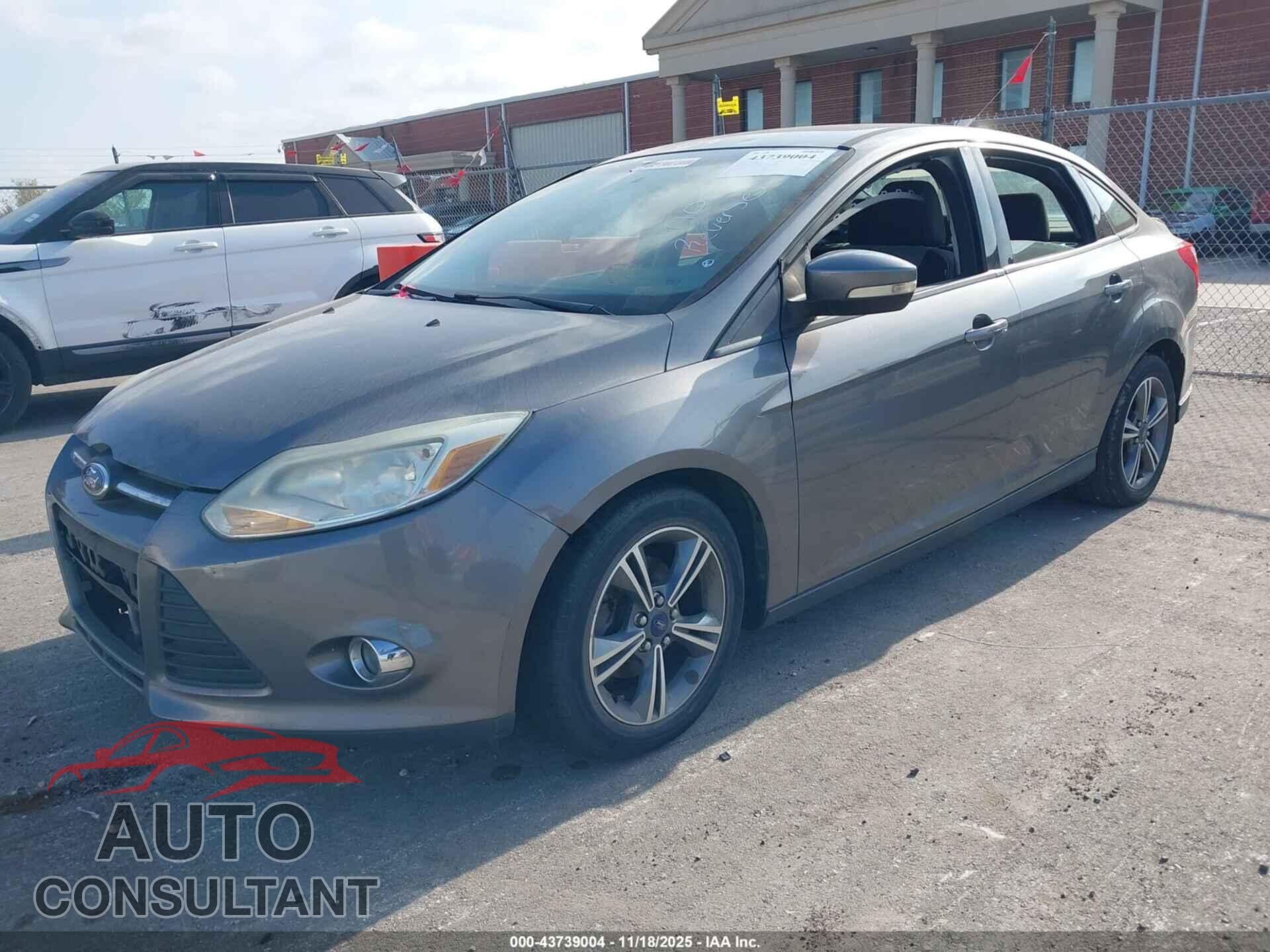 FORD FOCUS 2014 - 1FADP3F25EL223945