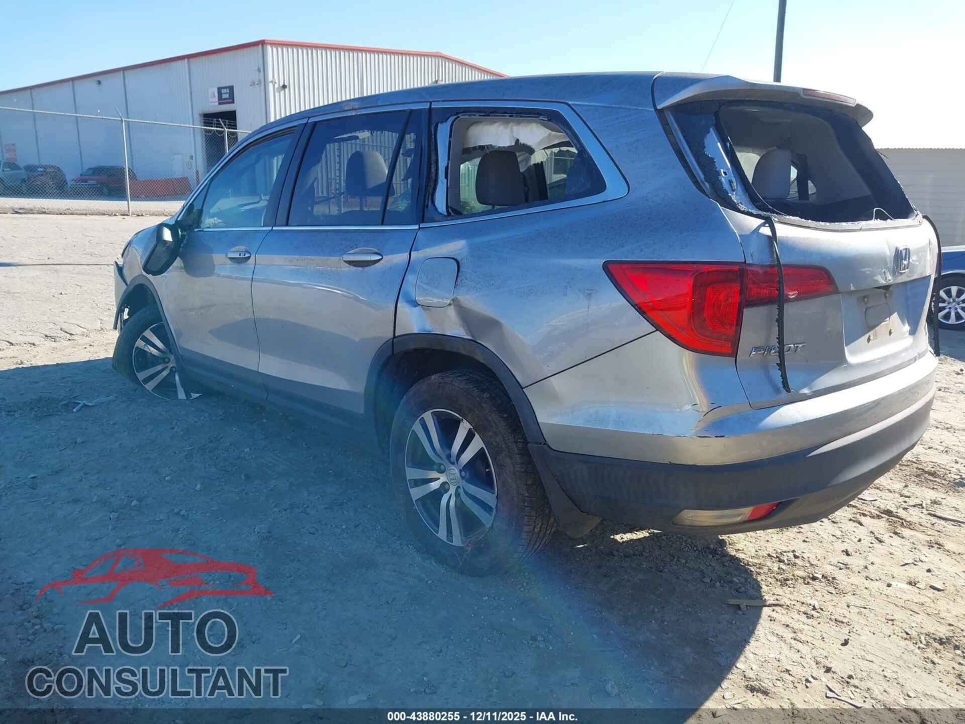 HONDA PILOT 2018 - 5FNYF5H50JB018564