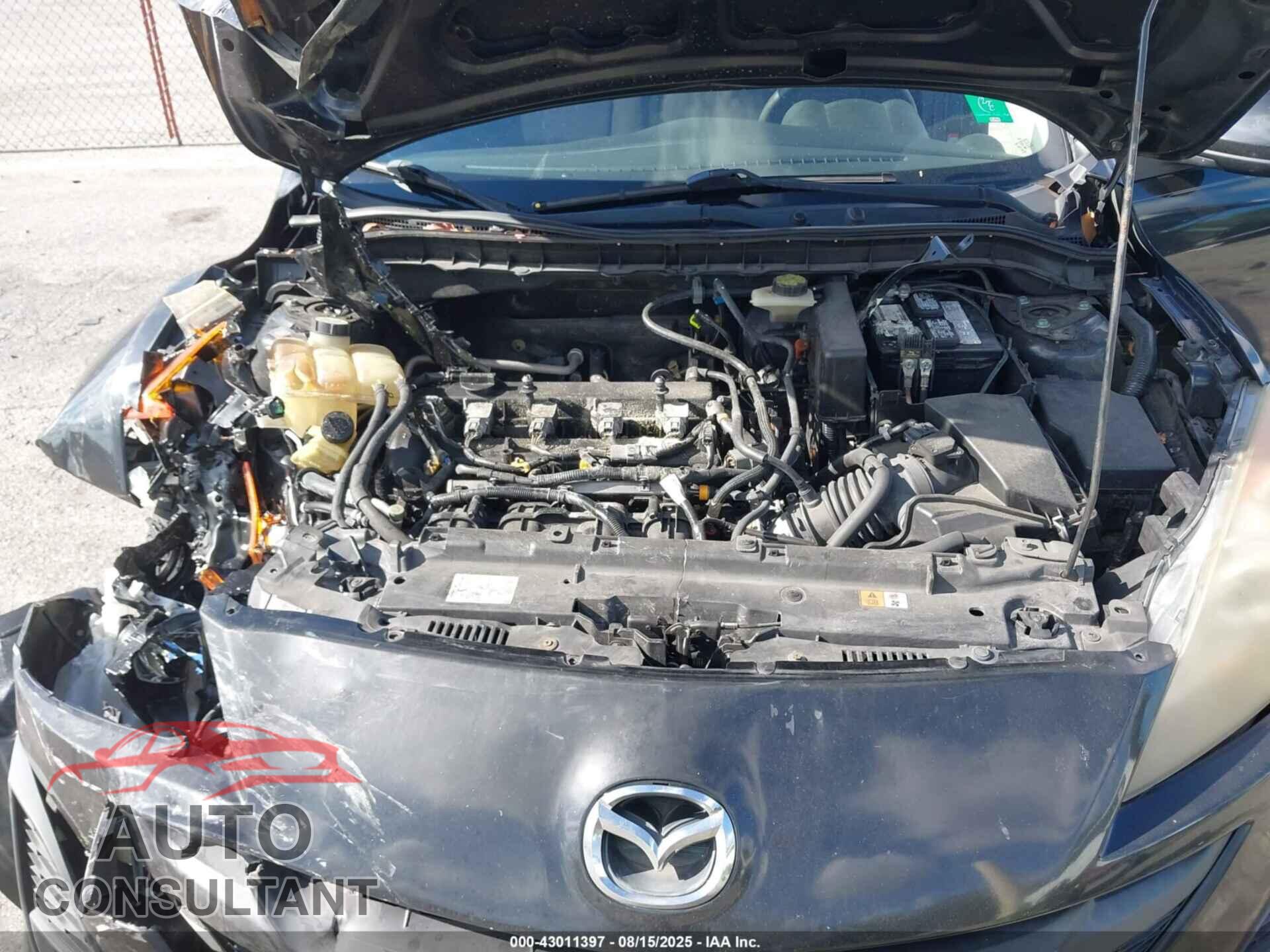 MAZDA MAZDA3 2011 - JM1BL1VF5B1467270