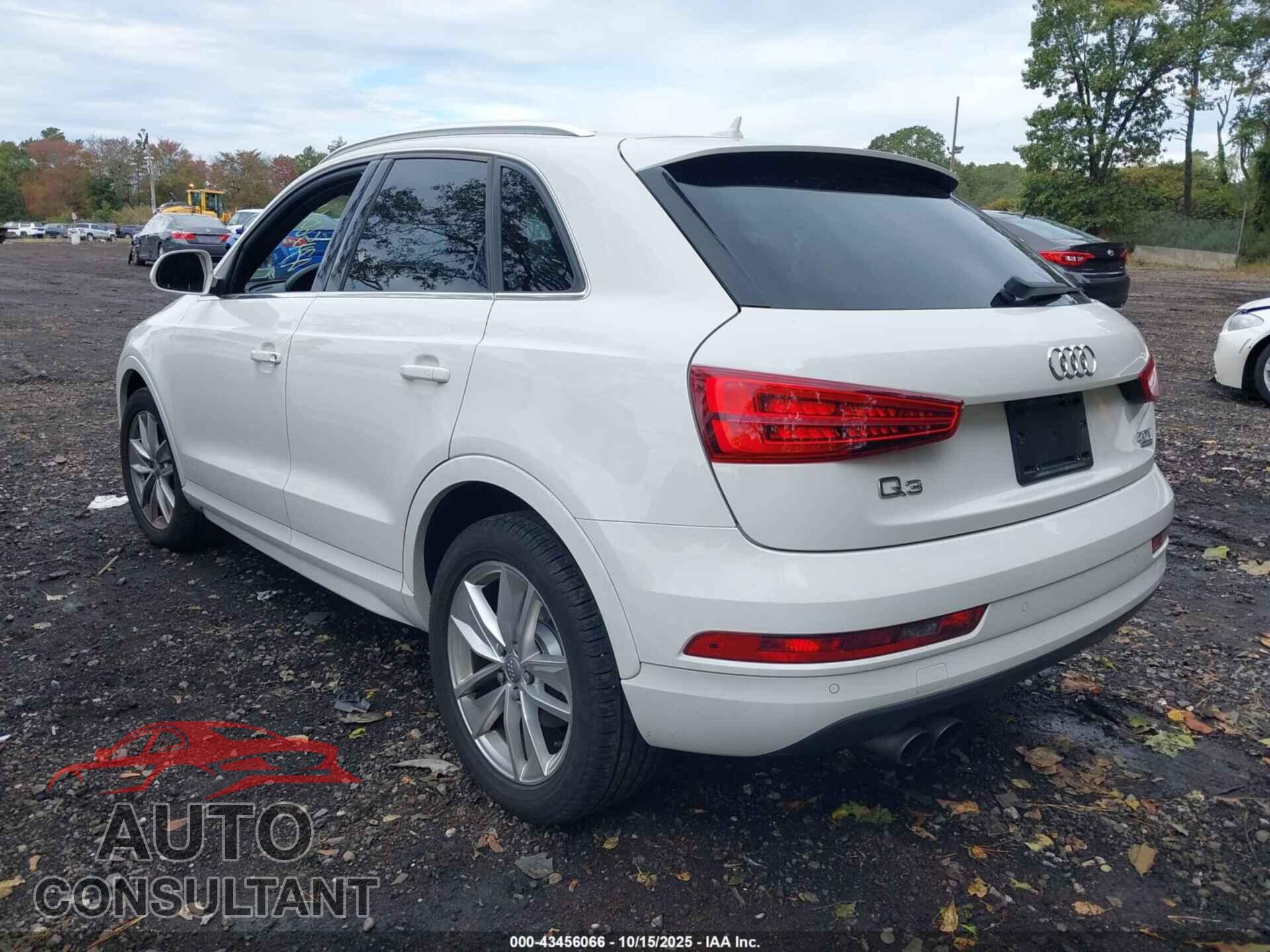 AUDI Q3 2017 - WA1JCCFS2HR007779