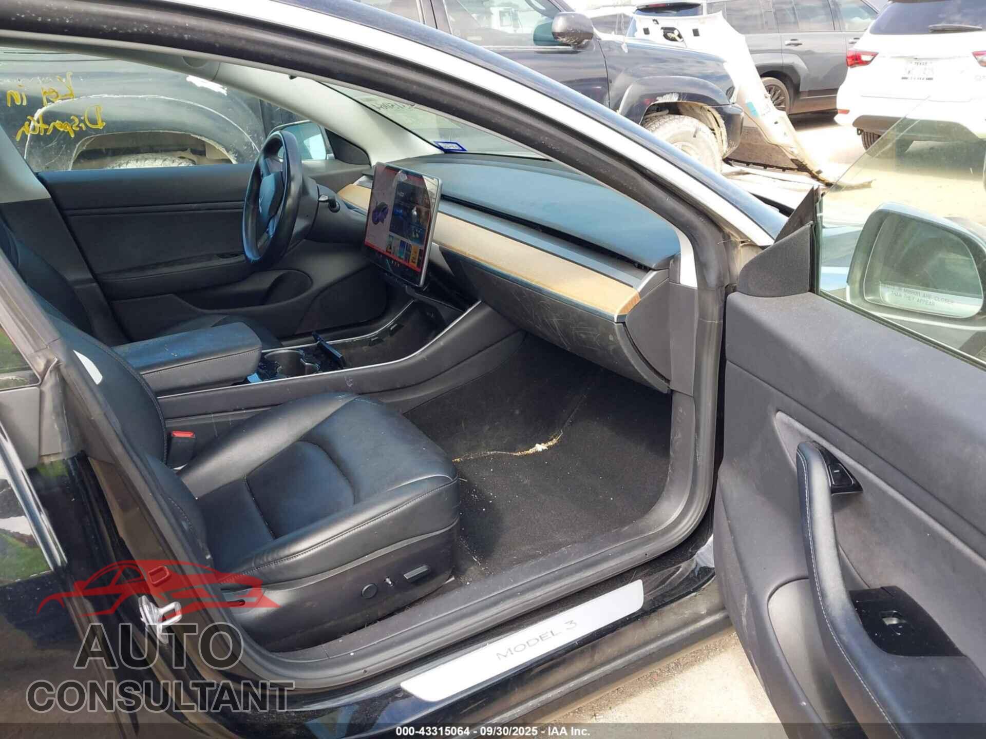 TESLA MODEL 3 2019 - 5YJ3E1EA0KF297961