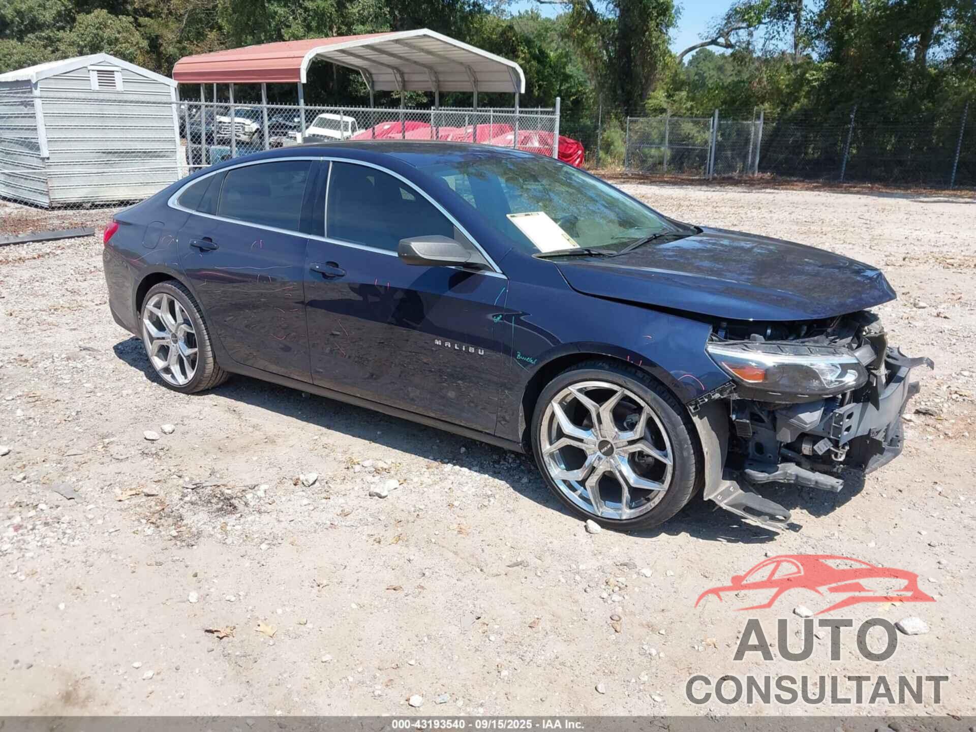 CHEVROLET MALIBU 2018 - 1G1ZB5ST7JF191722