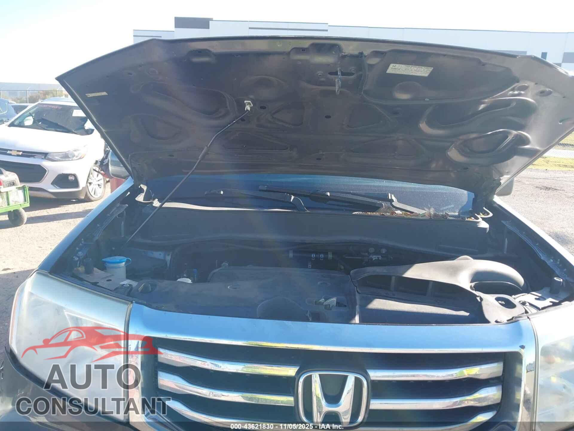 HONDA PILOT 2013 - 5FNYF3H68DB019933