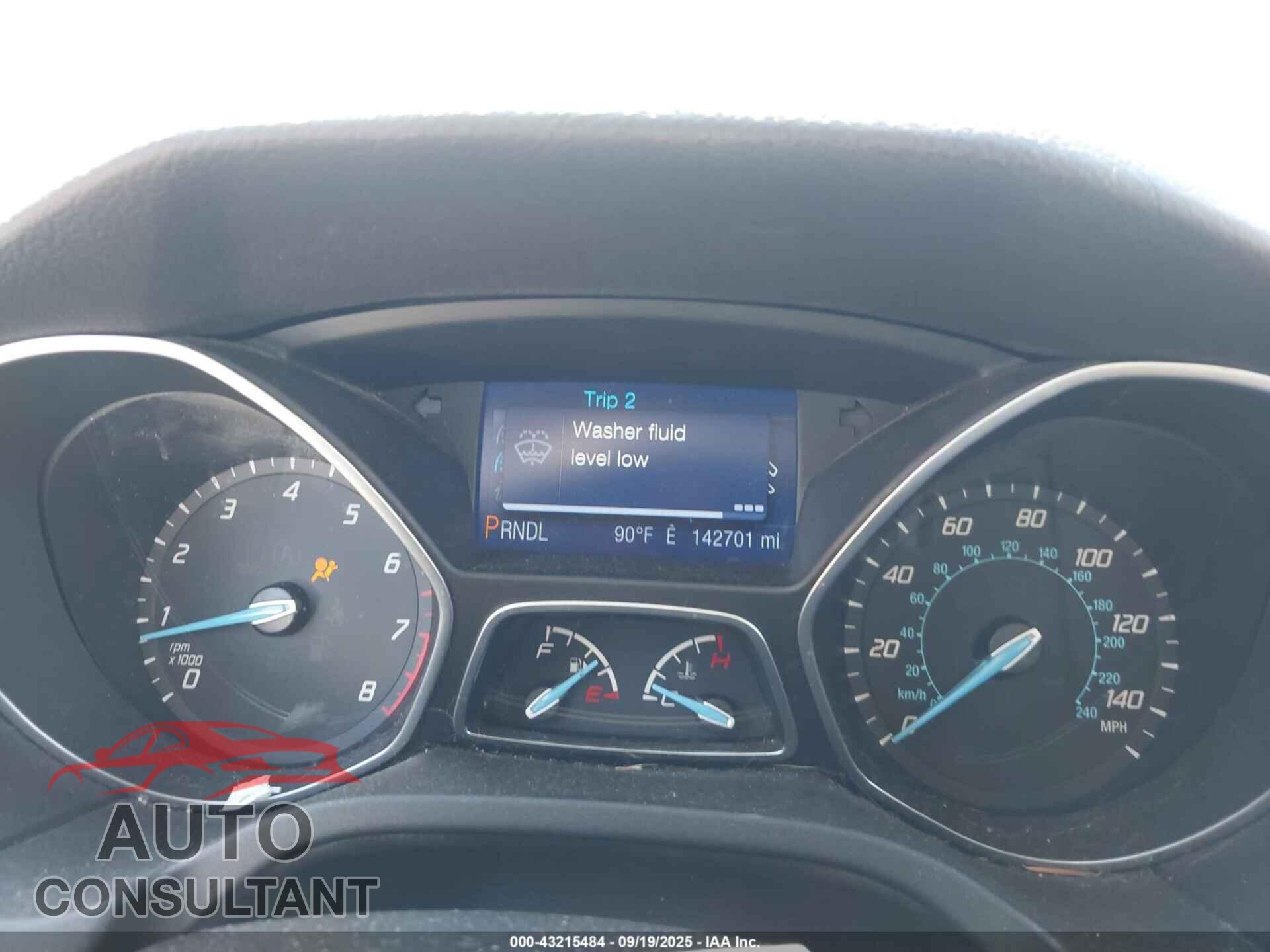 FORD FOCUS 2014 - 1FADP3F2XEL114476