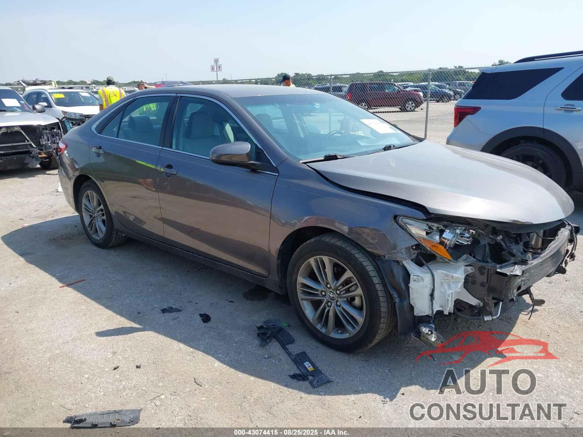 TOYOTA CAMRY 2016 - 4T1BF1FK0GU544695