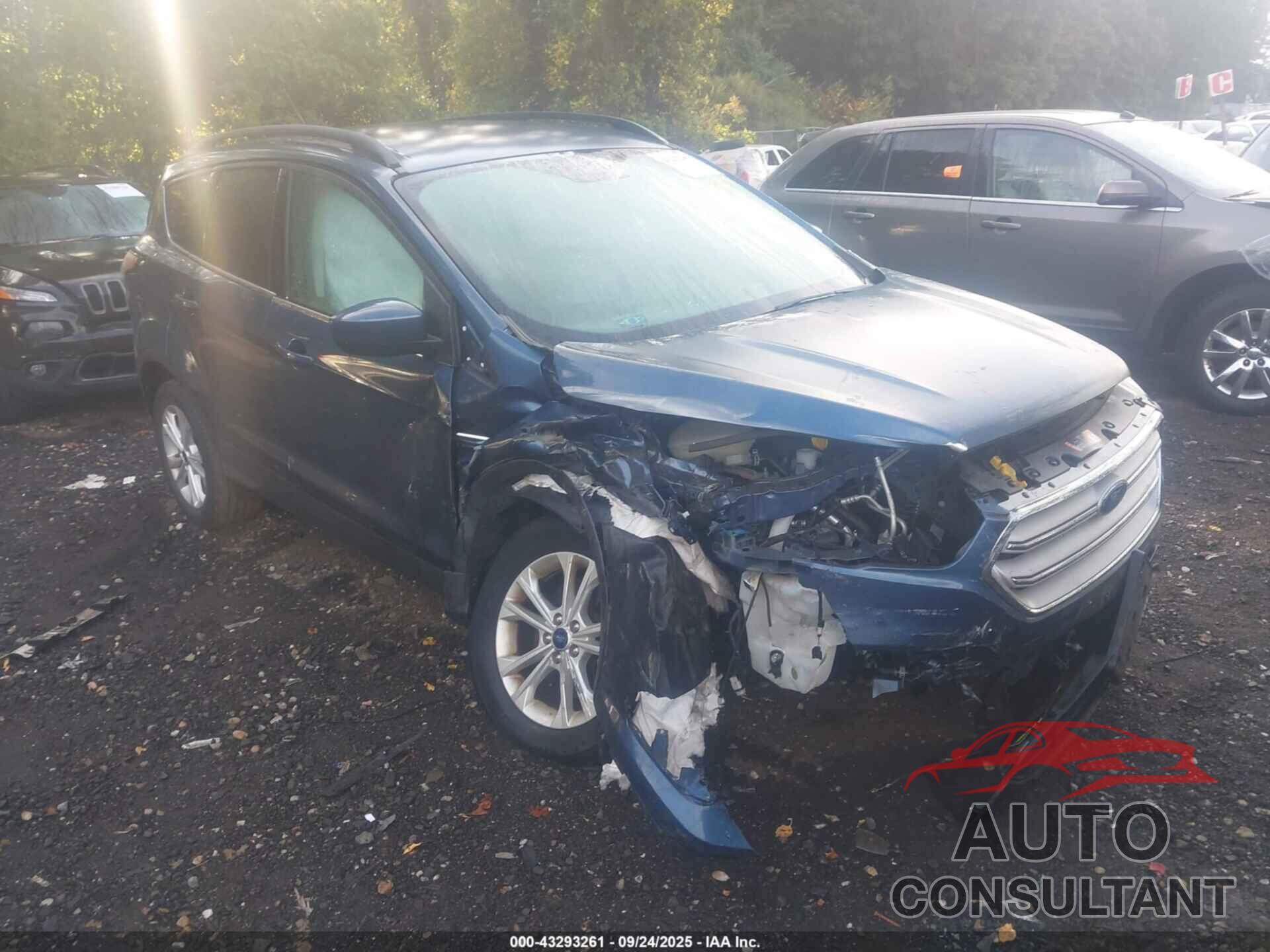 FORD ESCAPE 2018 - 1FMCU9GD2JUC24911