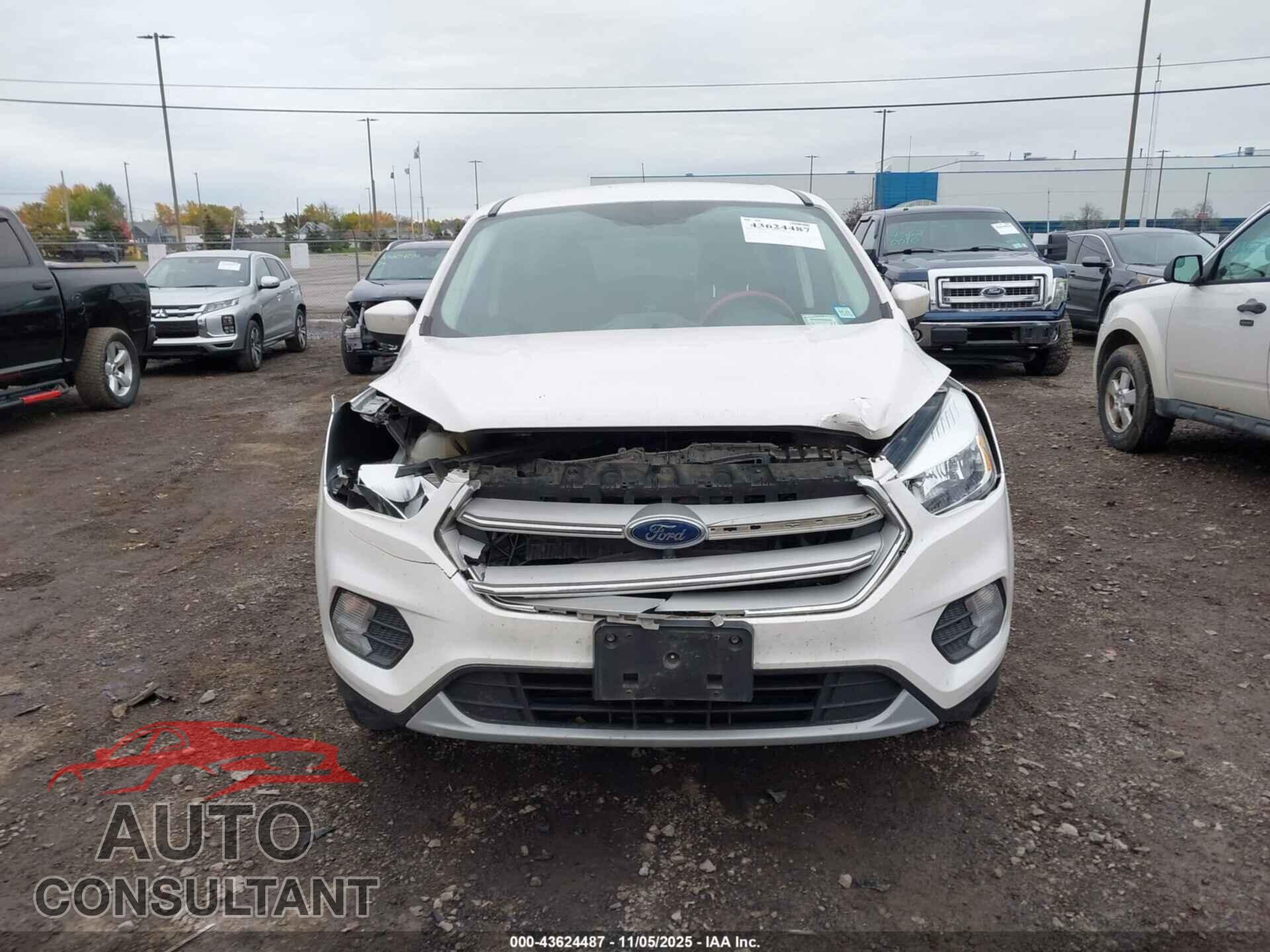 FORD ESCAPE 2019 - 1FMCU9GD0KUB22962