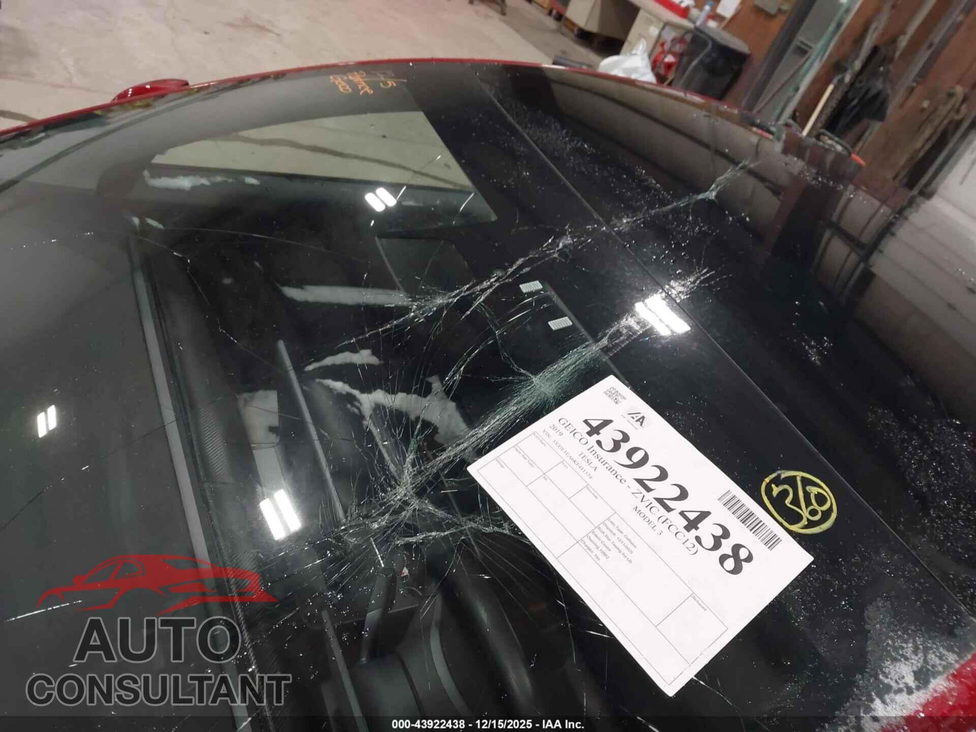 TESLA MODEL 3 2019 - 5YJ3E1EA6KF411574
