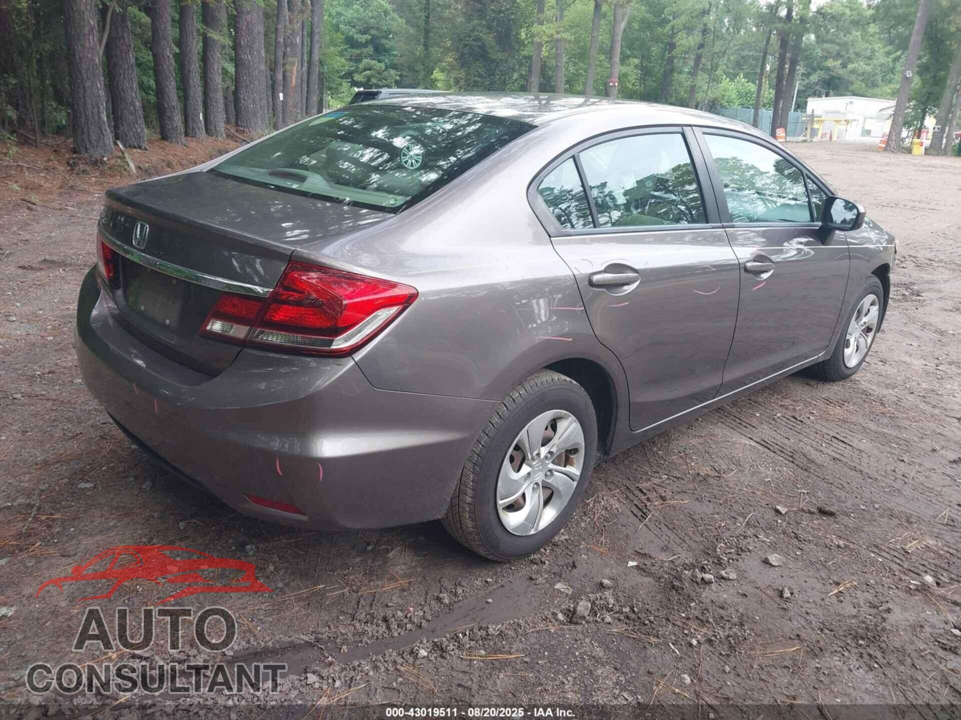HONDA CIVIC 2015 - 19XFB2F58FE085012
