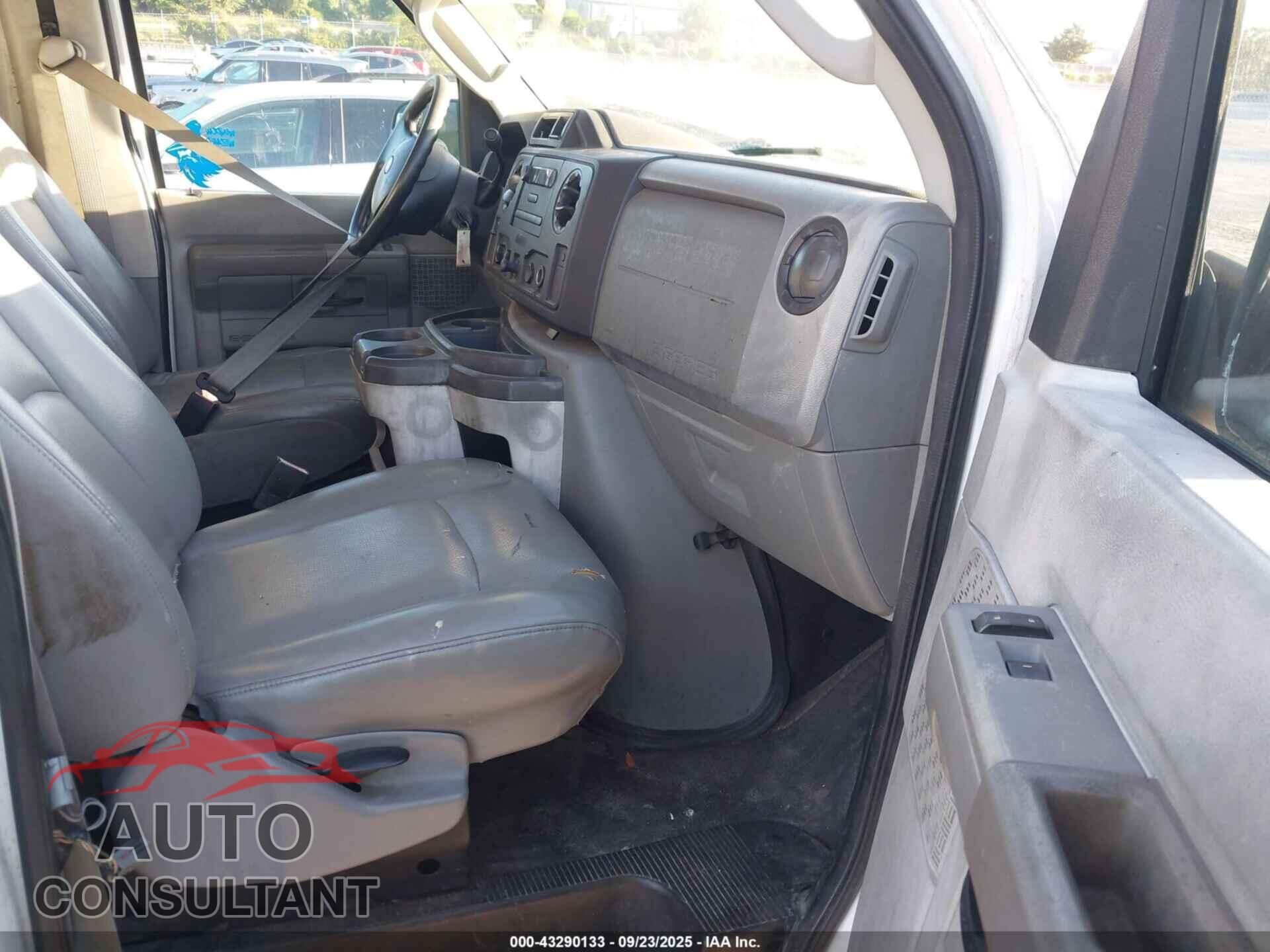 FORD E-150 2010 - 1FTNE1EW8ADA16208