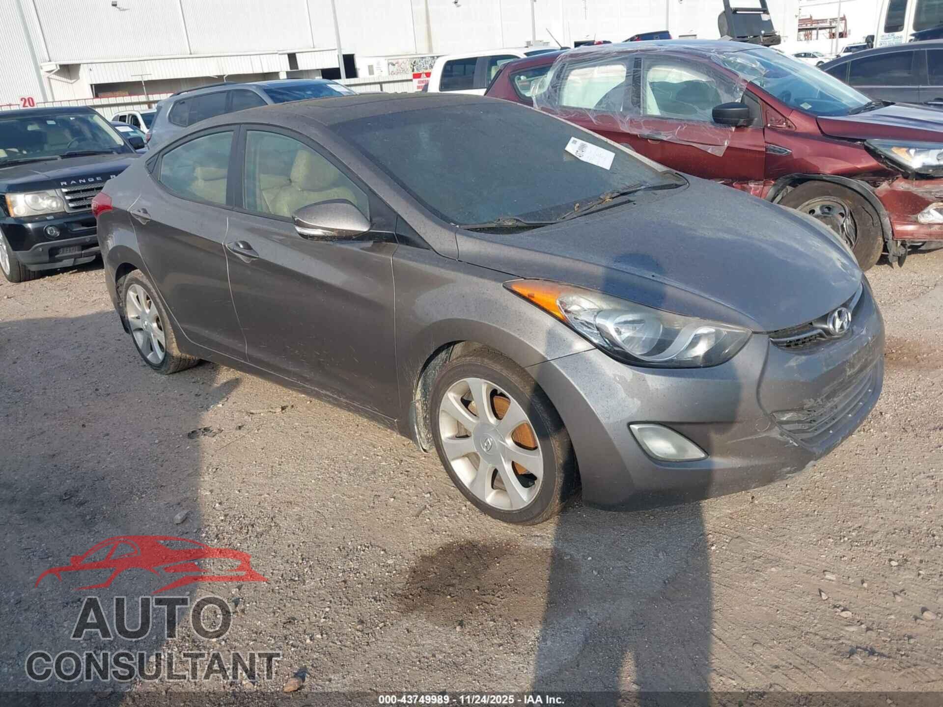 HYUNDAI ELANTRA 2012 - 5NPDH4AE8CH124486