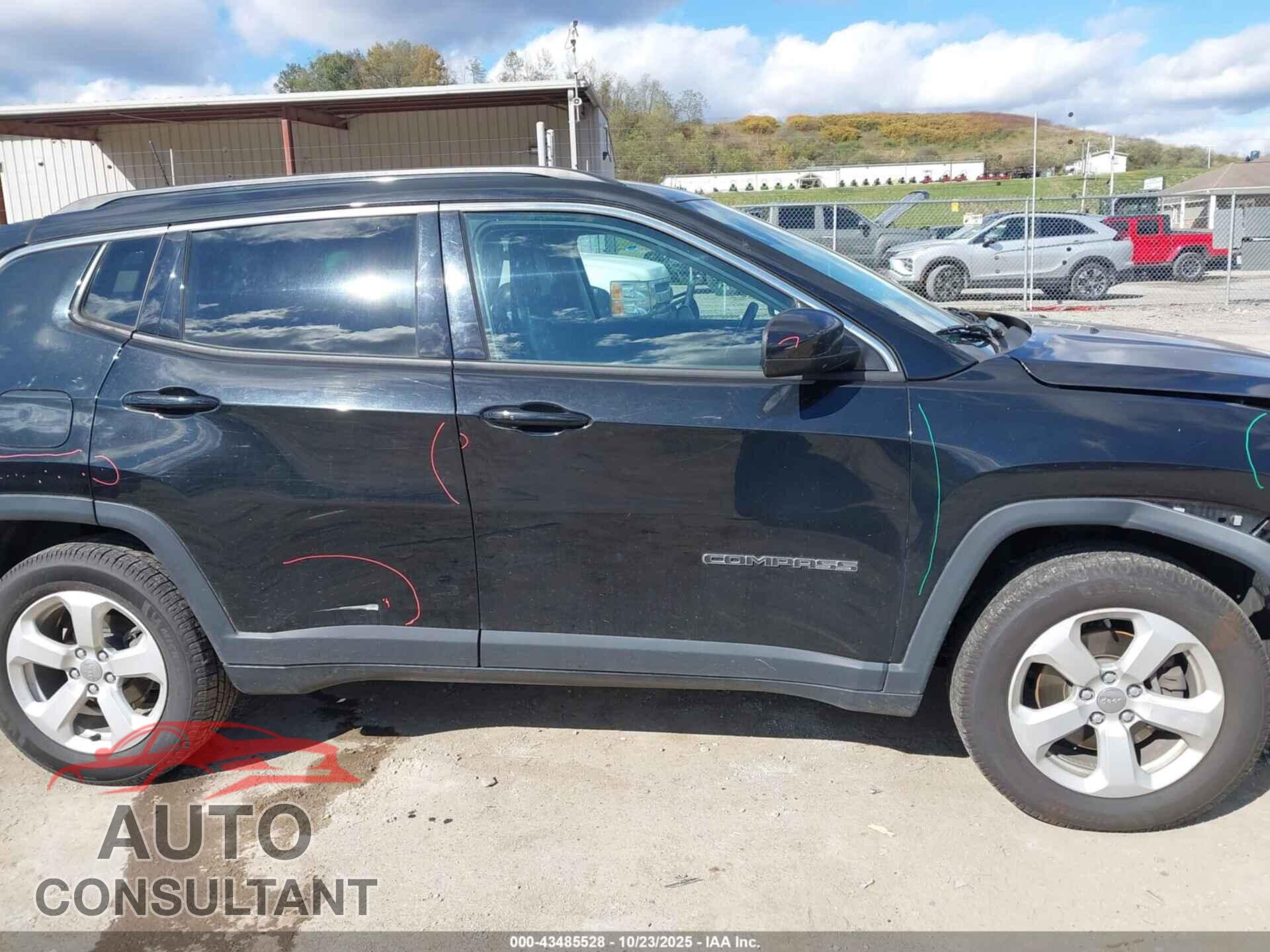 JEEP COMPASS 2019 - 3C4NJDBB8KT650354