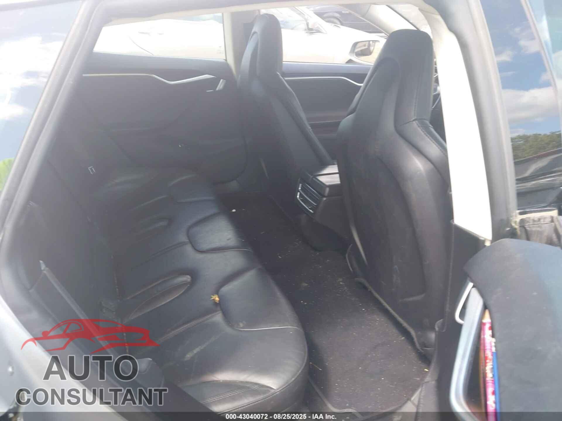 TESLA MODEL S 2013 - 5YJSA1CN3DFP14165