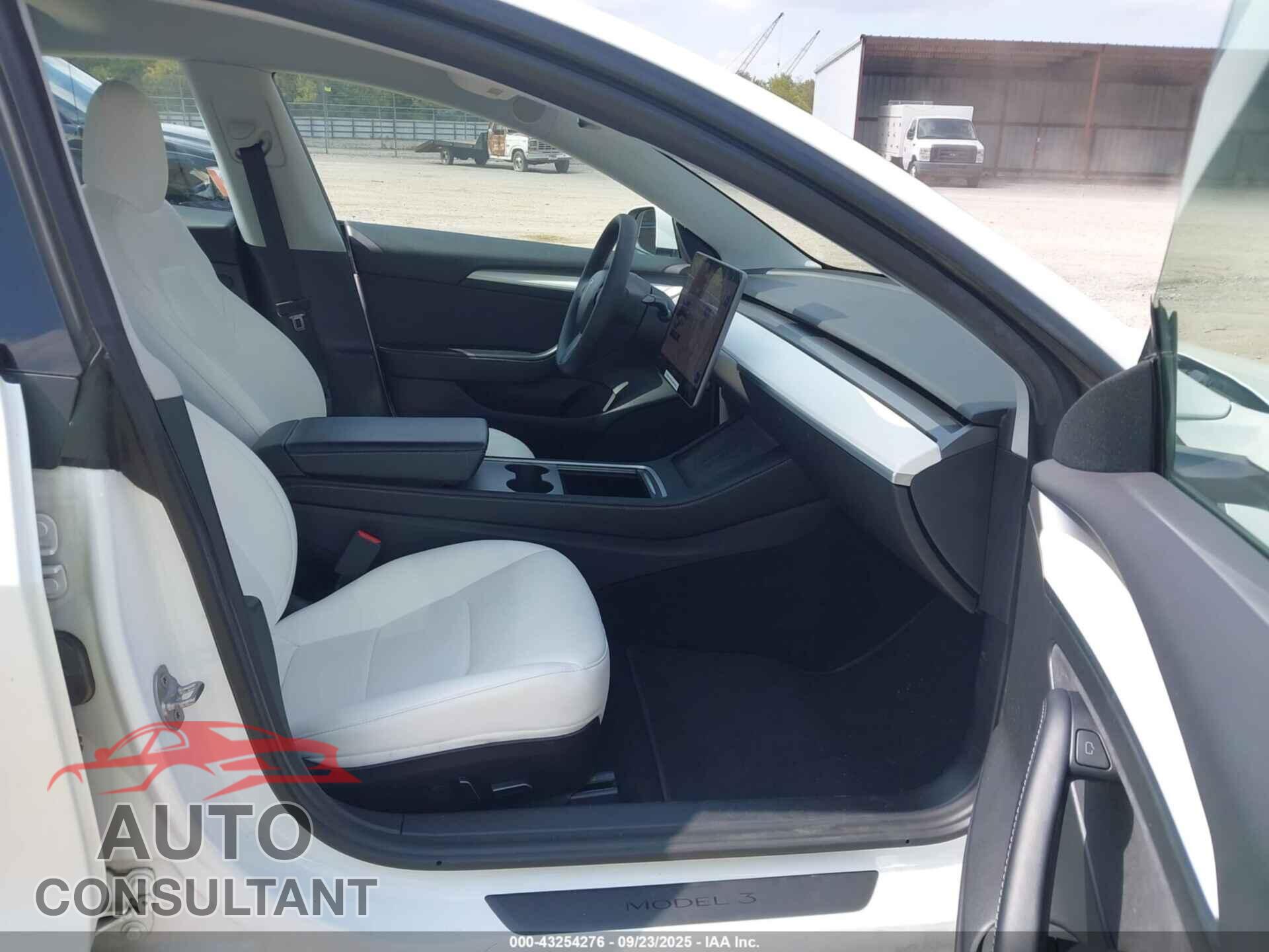 TESLA MODEL 3 2021 - 5YJ3E1EC3MF036263