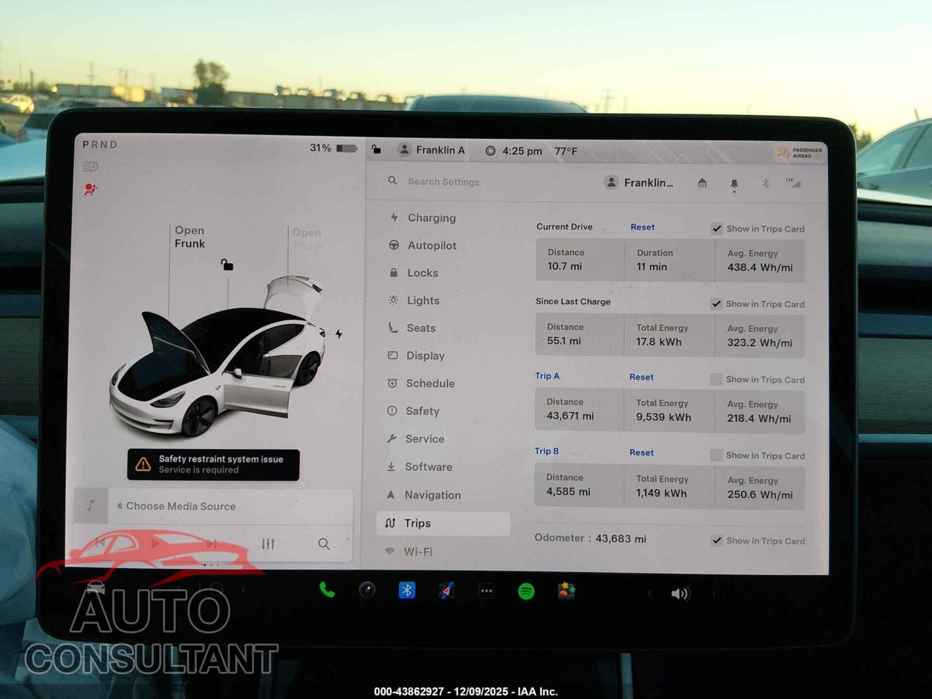 TESLA MODEL 3 2019 - 5YJ3E1EA5KF412313