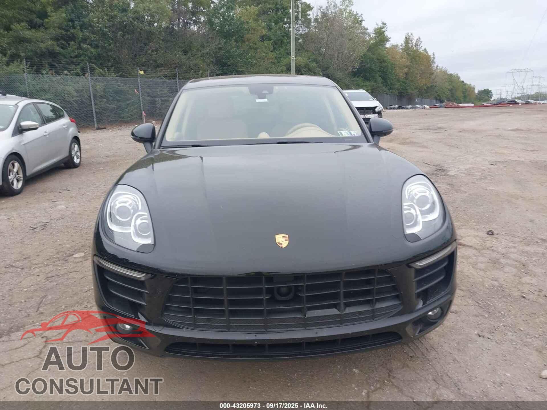 PORSCHE MACAN 2015 - WP1AB2A51FLB74136