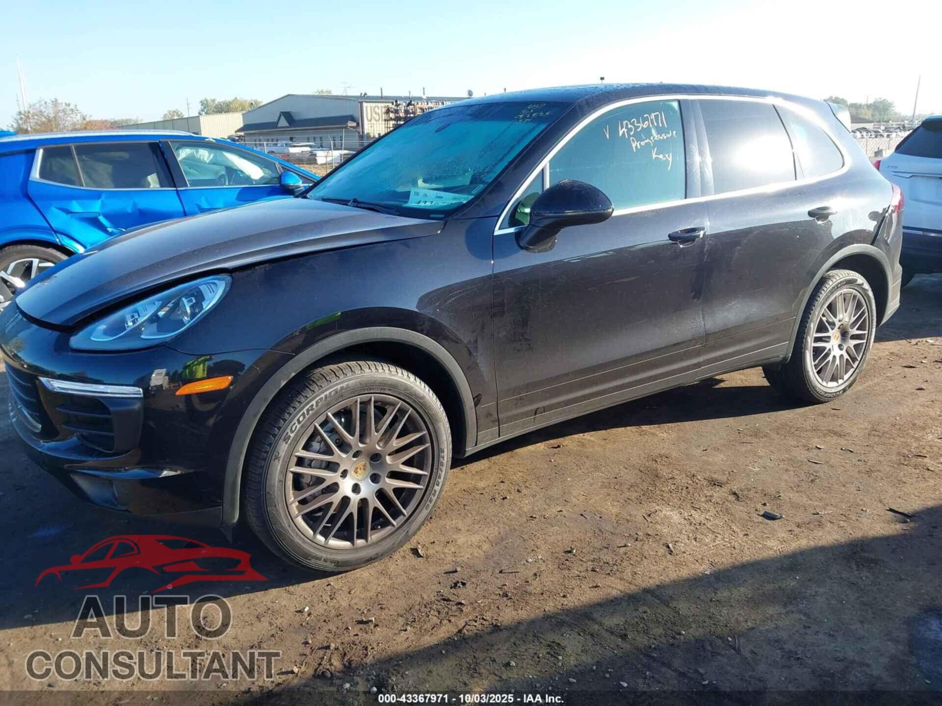 PORSCHE CAYENNE 2017 - WP1AB2A26HLA52834