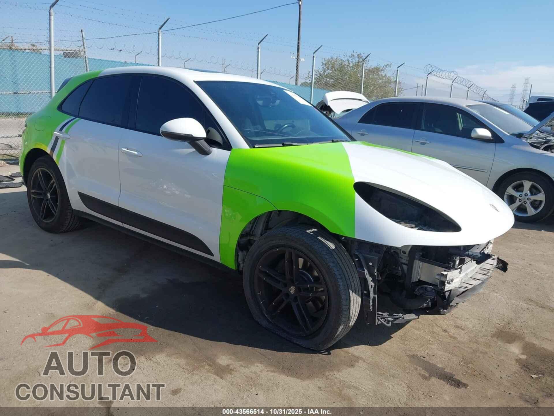 PORSCHE MACAN 2017 - WP1AA2A55HLB00806