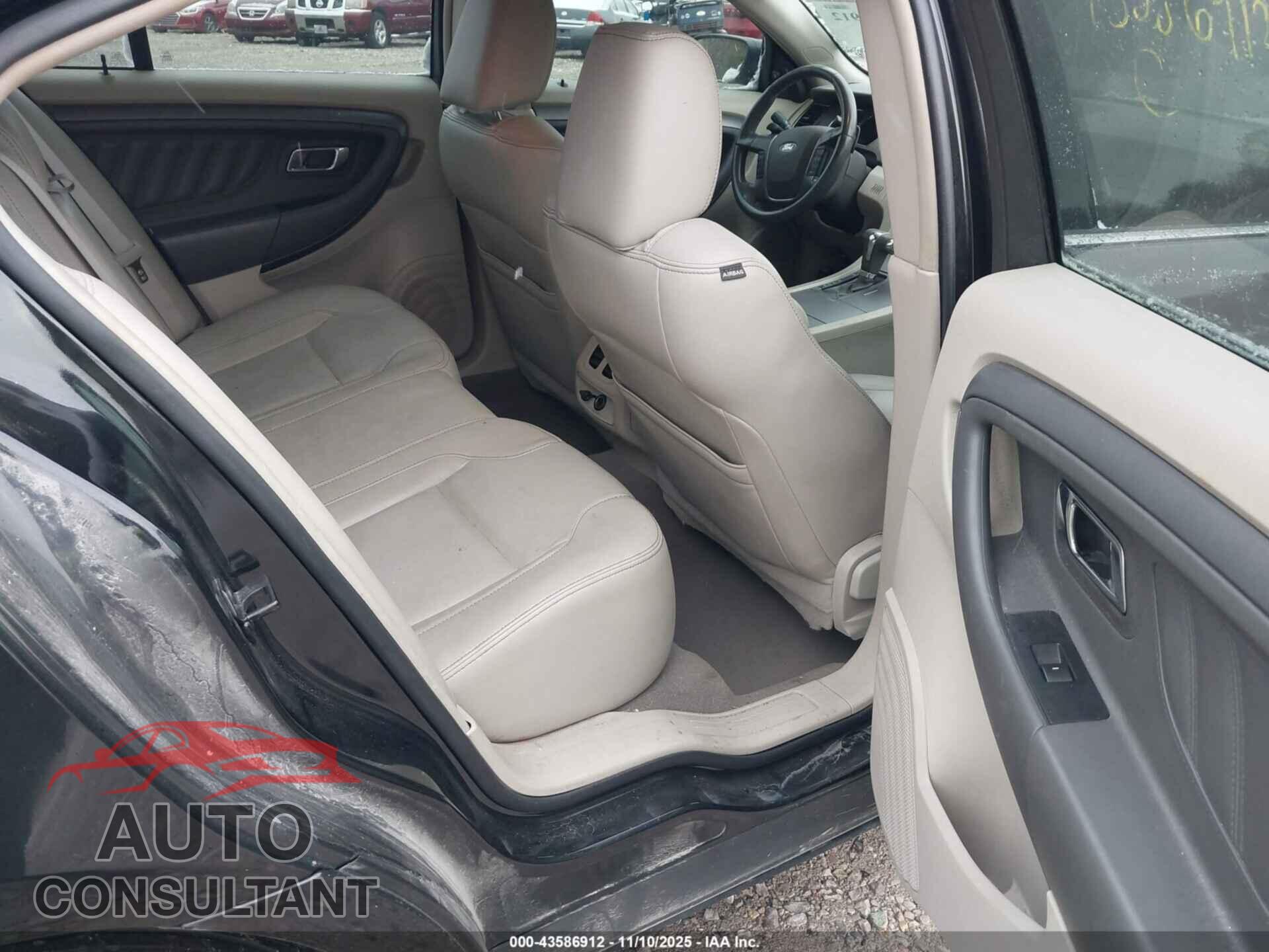 FORD TAURUS 2011 - 1FAHP2EW9BG109449