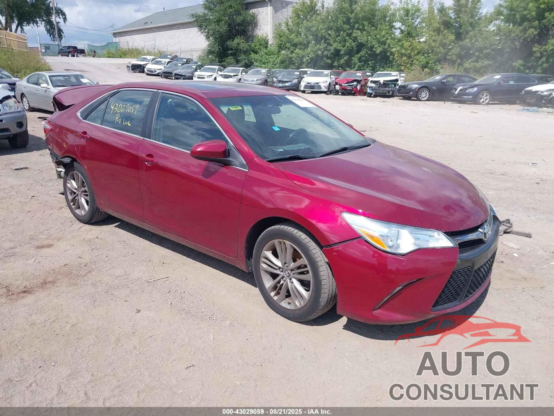 TOYOTA CAMRY 2016 - 4T1BF1FK5GU518335