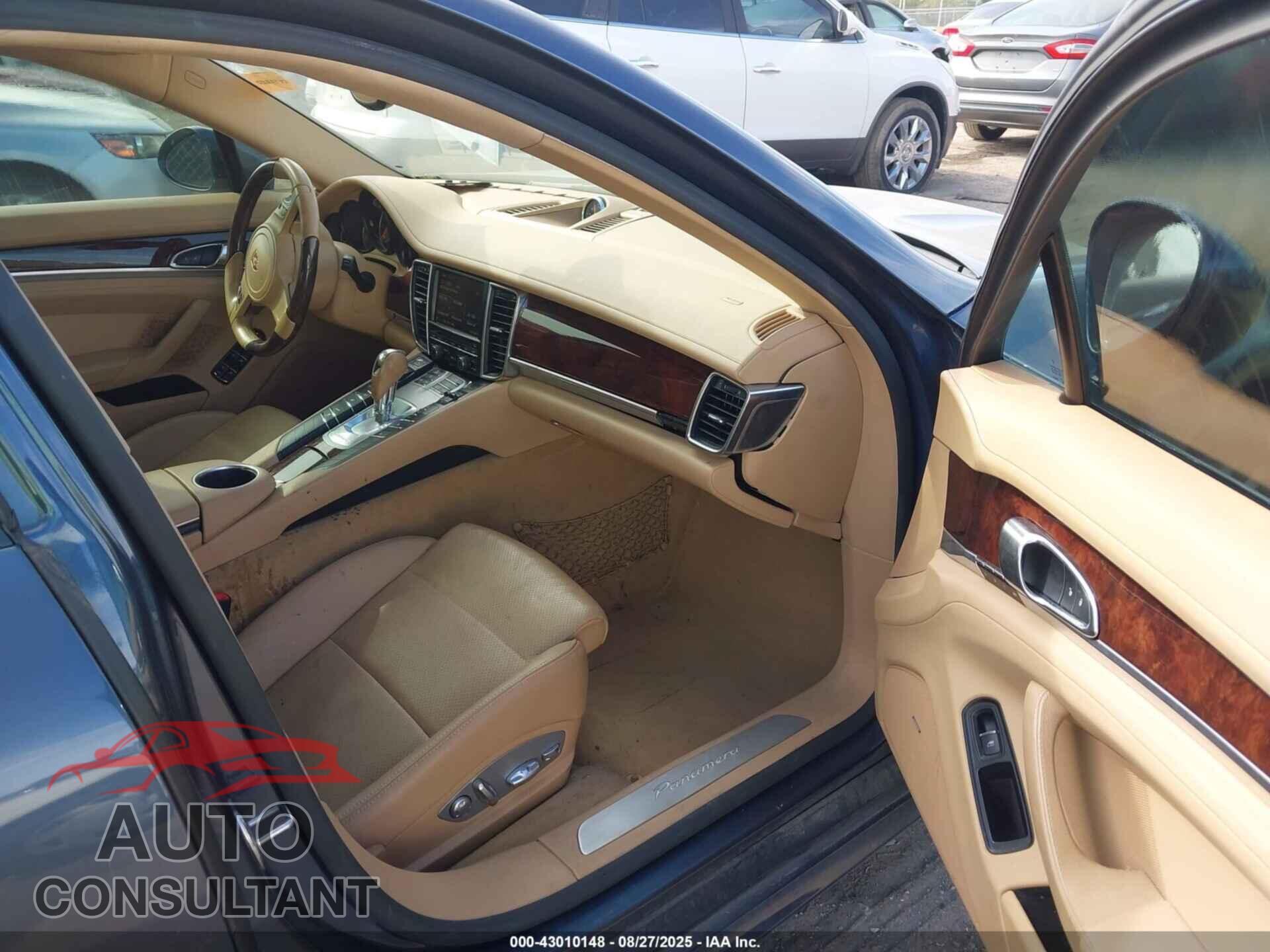 PORSCHE PANAMERA 2014 - WP0AA2A79EL008659