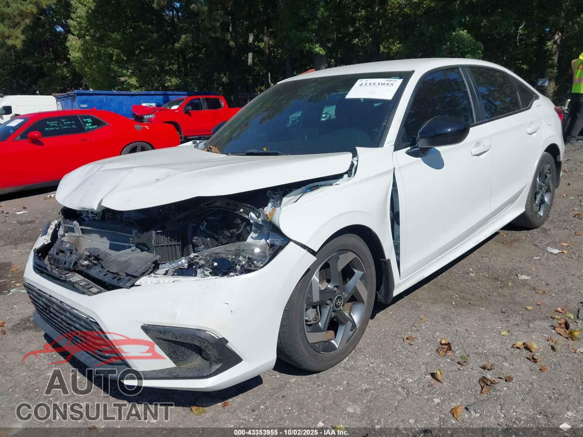 HONDA CIVIC 2023 - 2HGFE2F50PH529045