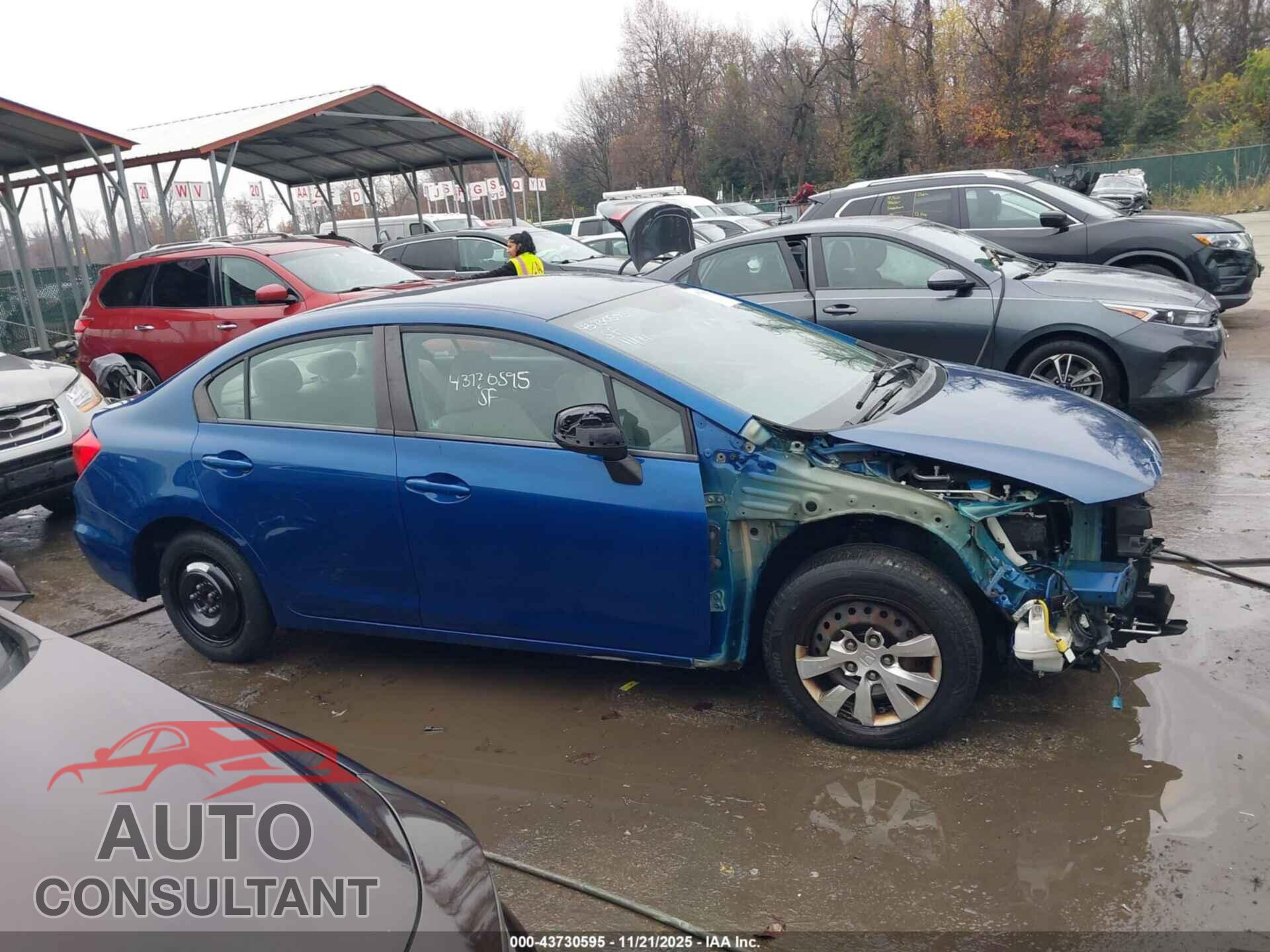 HONDA CIVIC 2012 - 19XFB2F56CE359920