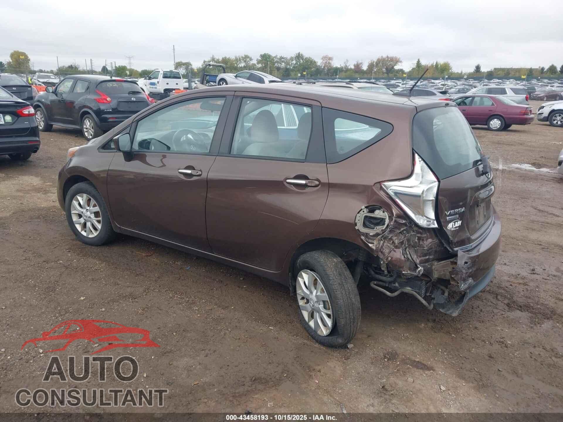 NISSAN VERSA NOTE 2017 - 3N1CE2CP3HL352350